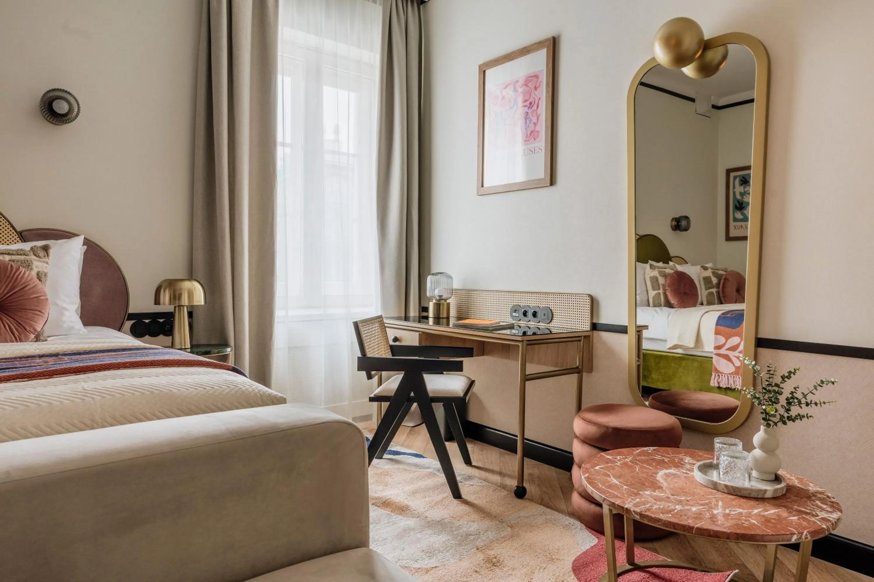 Seating area, Bed in Colette - LoftAffair Collection