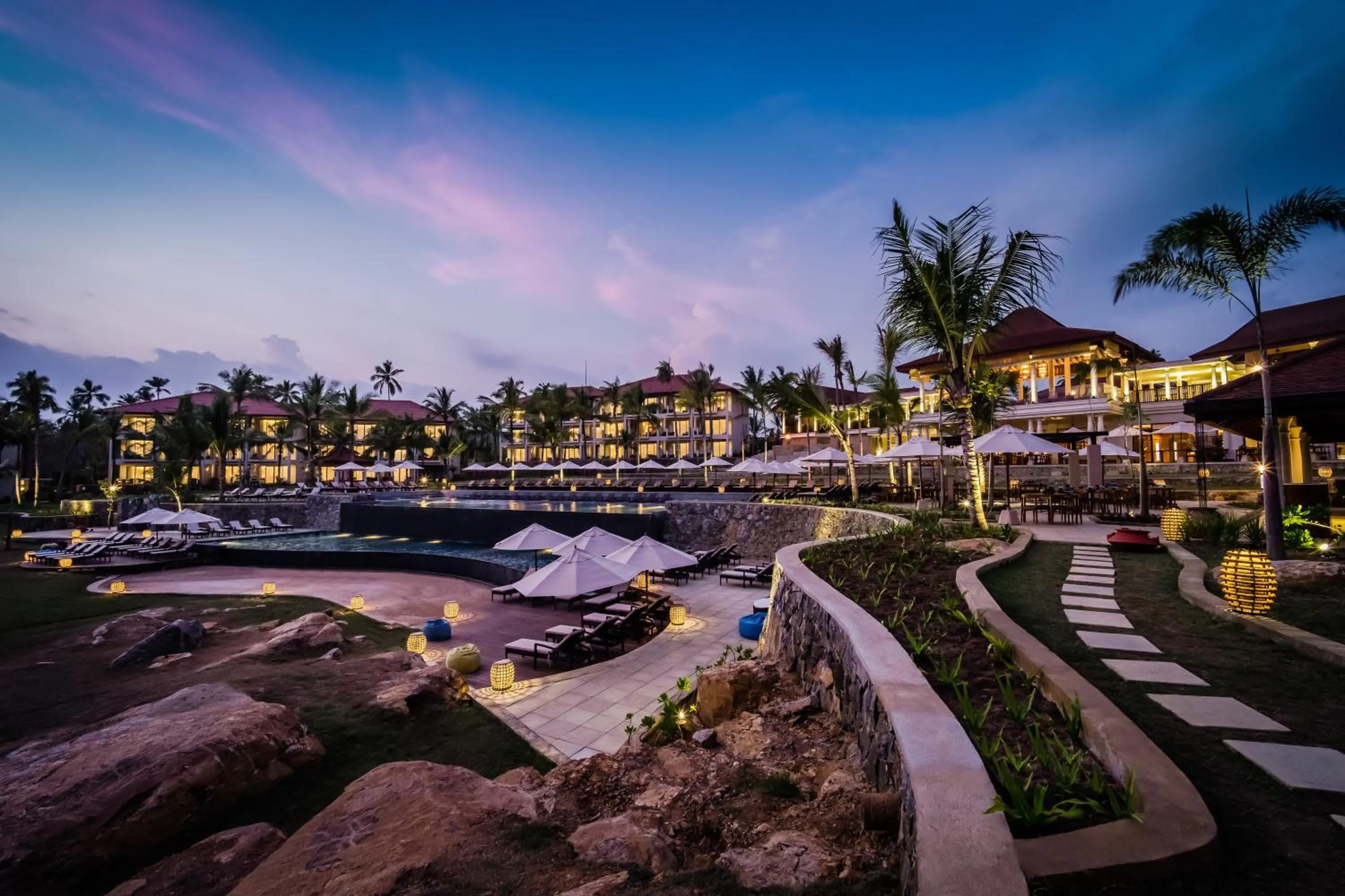 Sunset in Anantara Peace Haven Tangalle Resort
