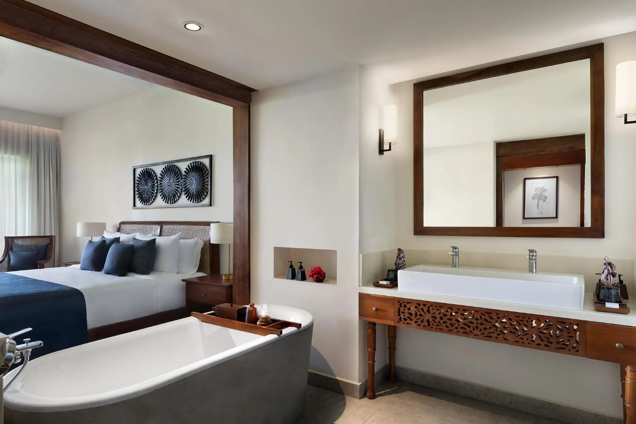 Bathroom, Bed in Anantara Peace Haven Tangalle Resort