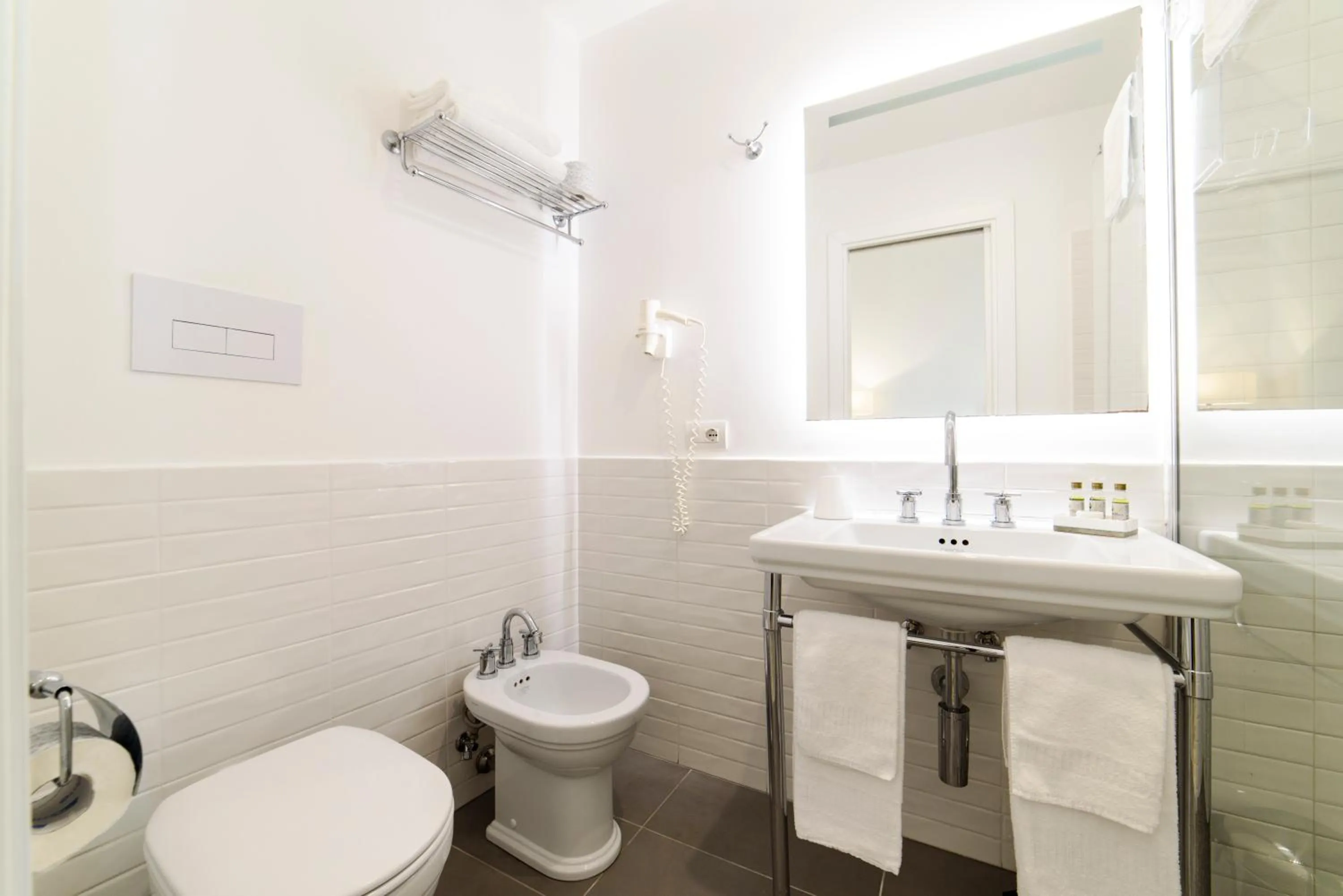 Toilet in Amalfi Luxury House