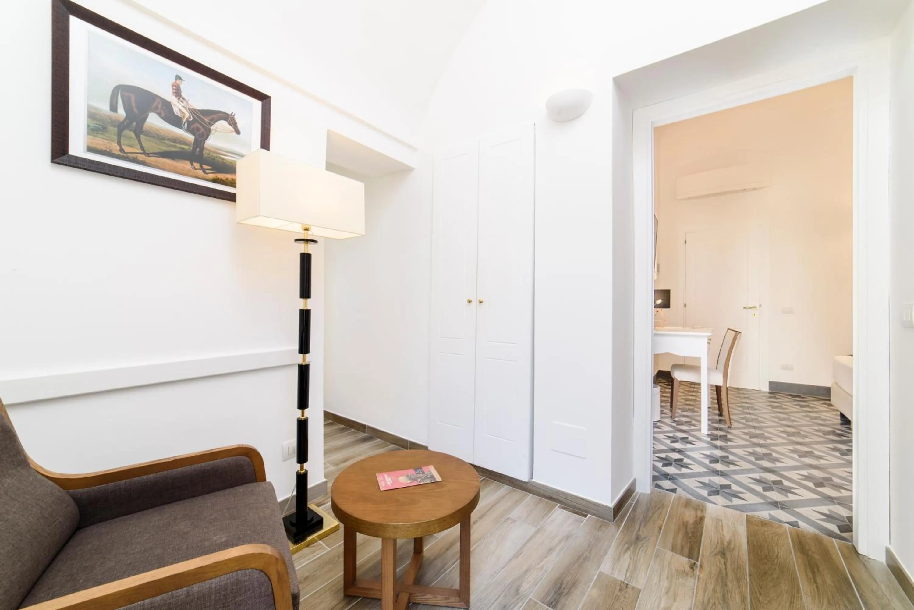 hair dresser in Amalfi Luxury House