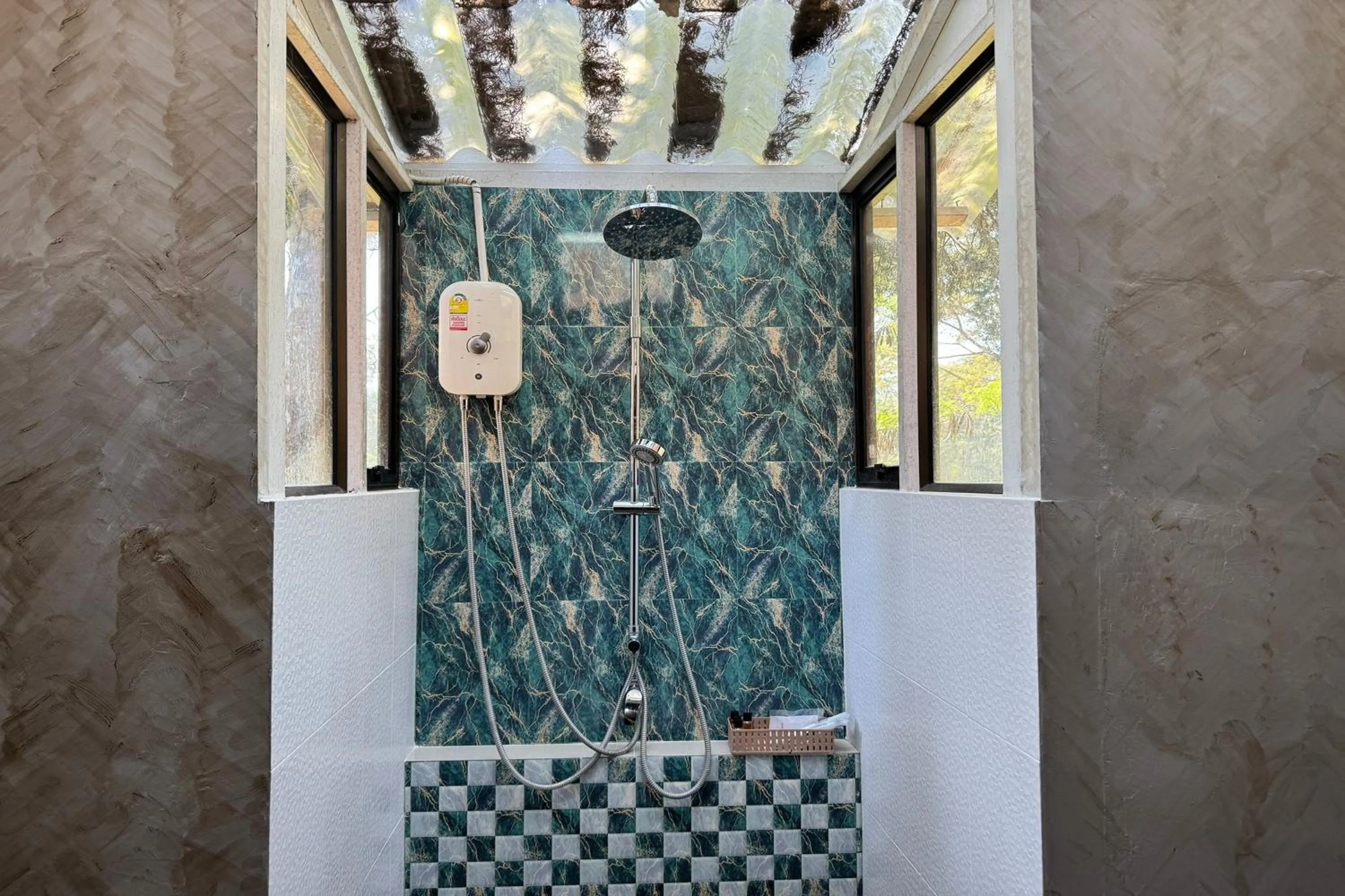 Shower in Tung Lakorn Farm