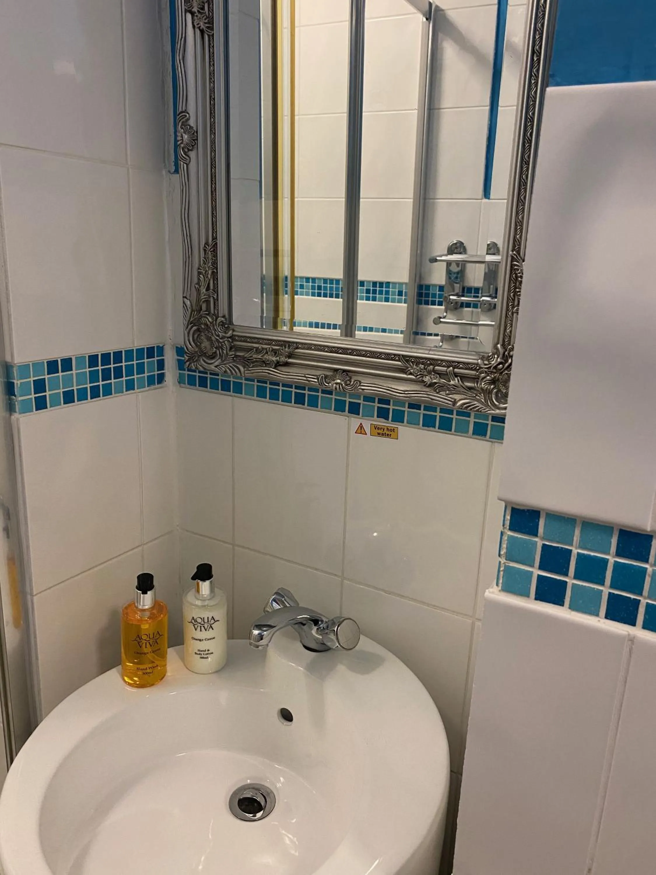 Bathroom in The White House Hotel