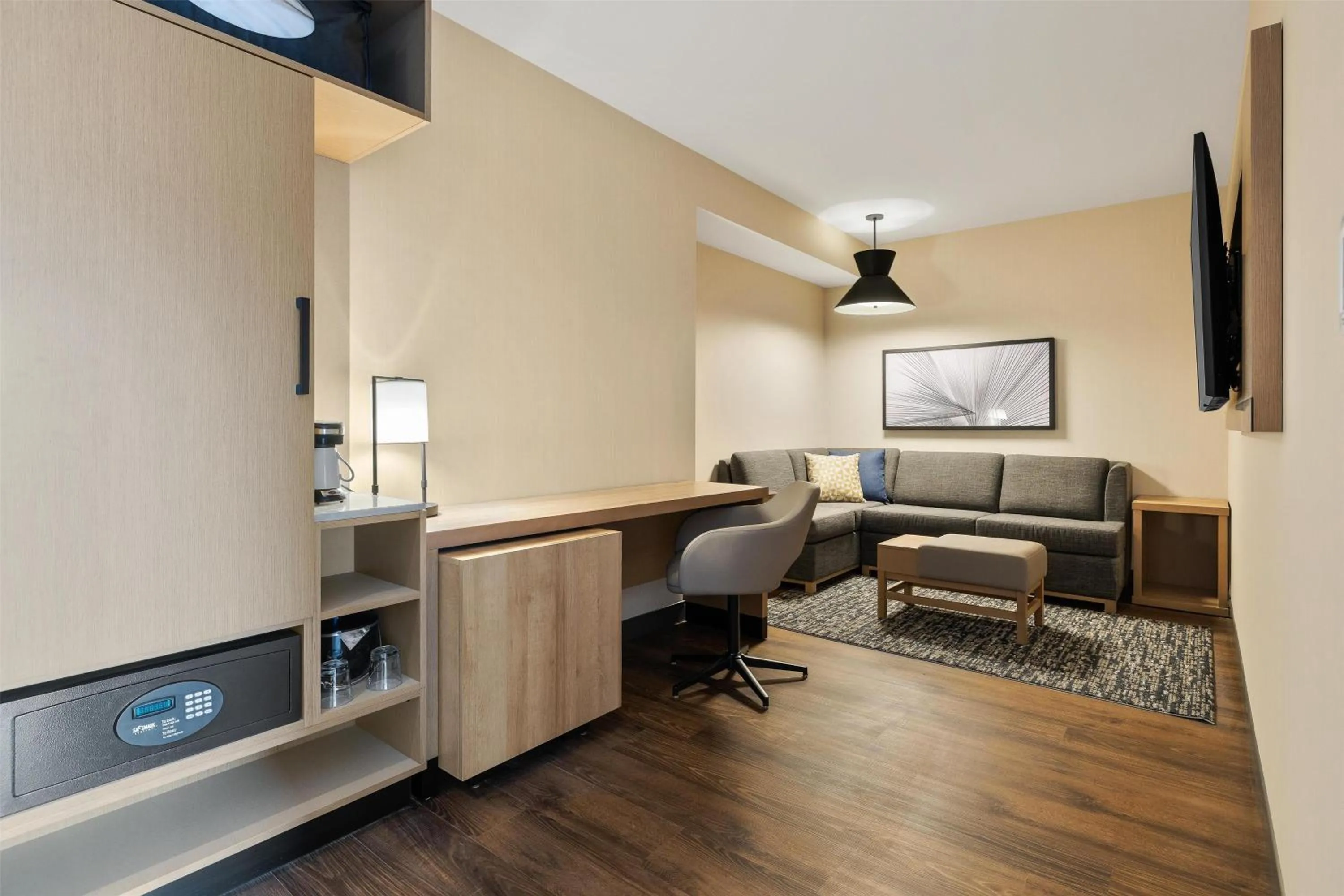 Photo of the whole room in Hyatt Place Rapid City/Downtown