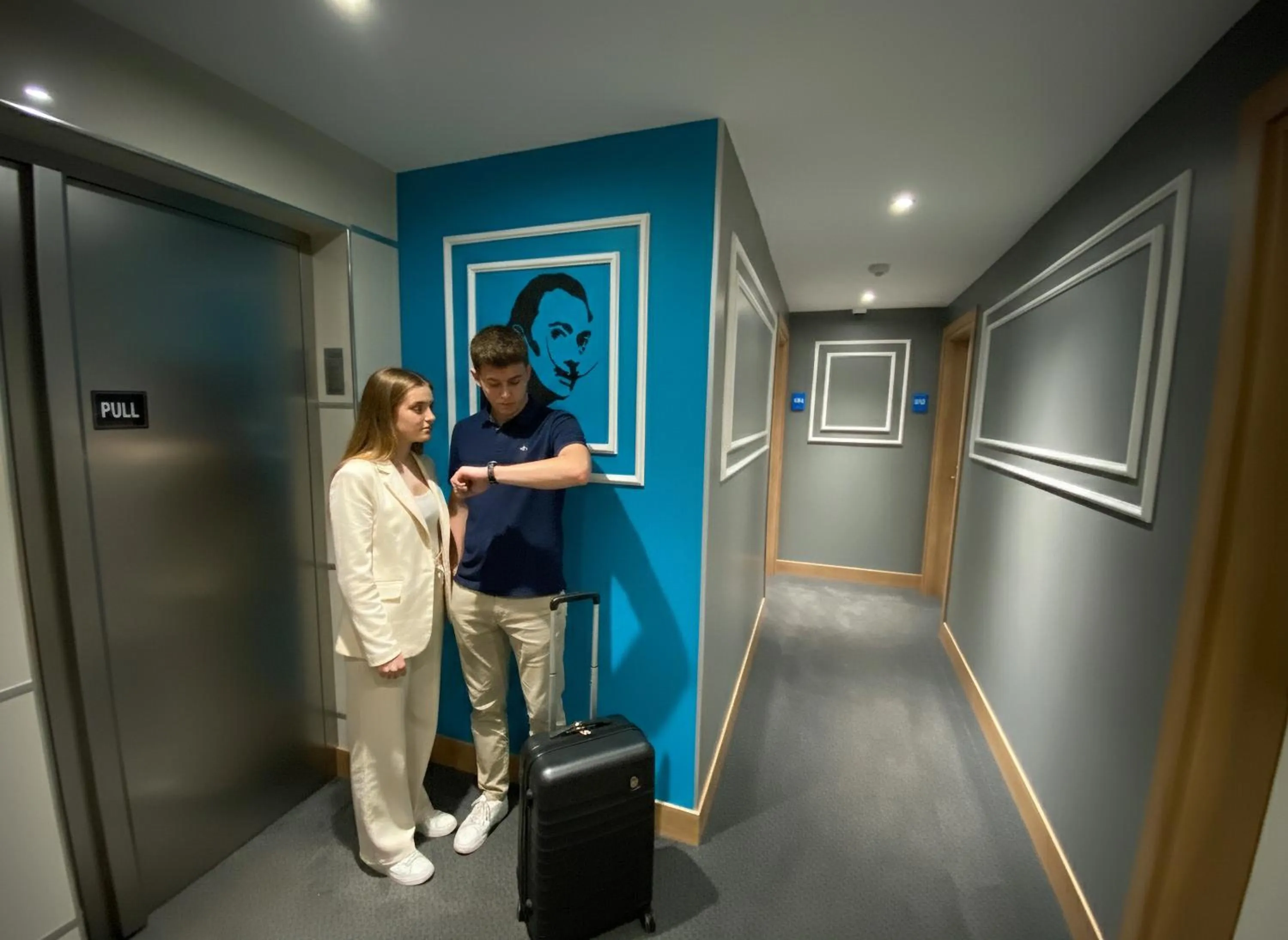 elevator in My Dora Hotel