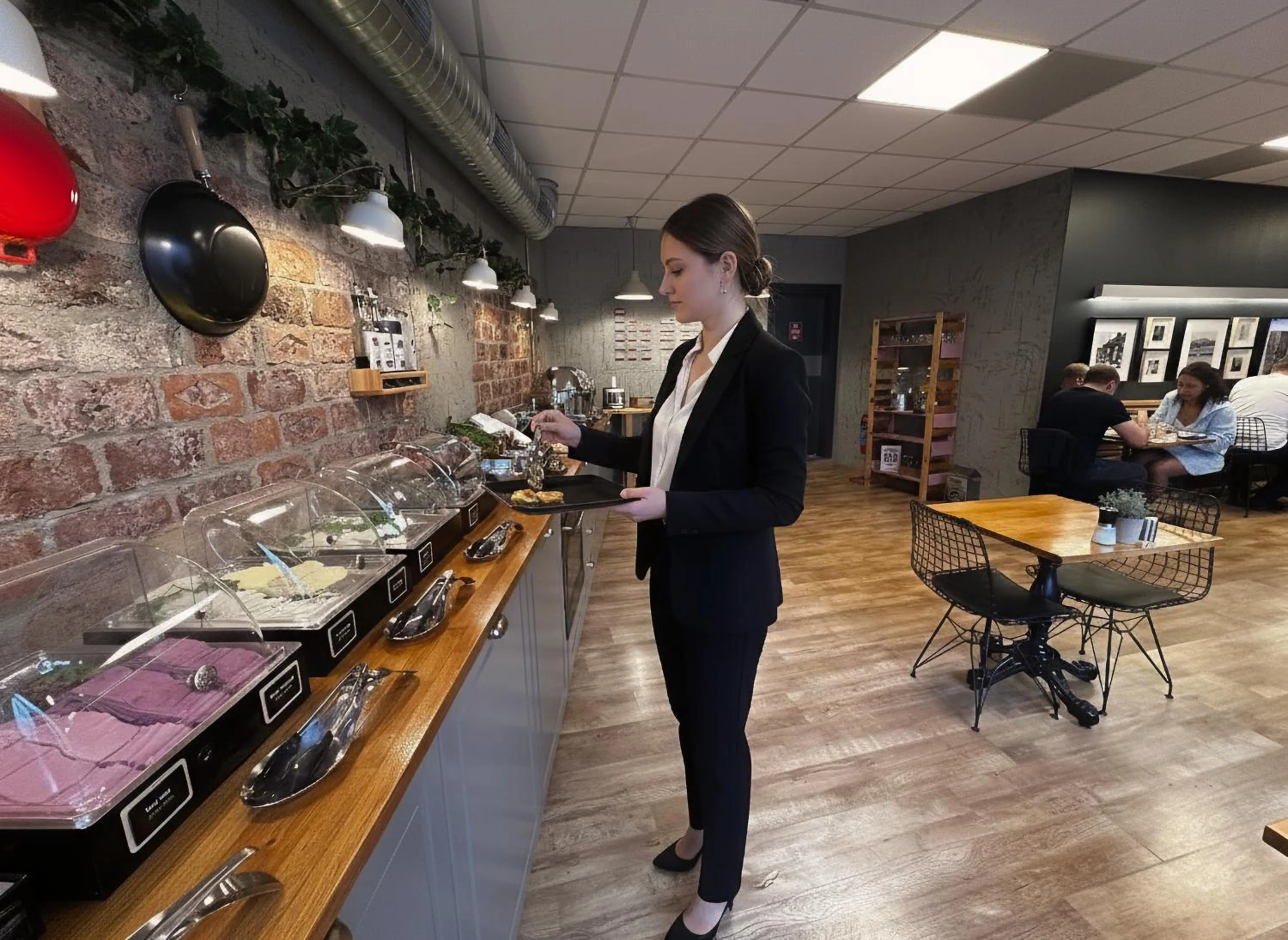 Breakfast in My Dora Hotel