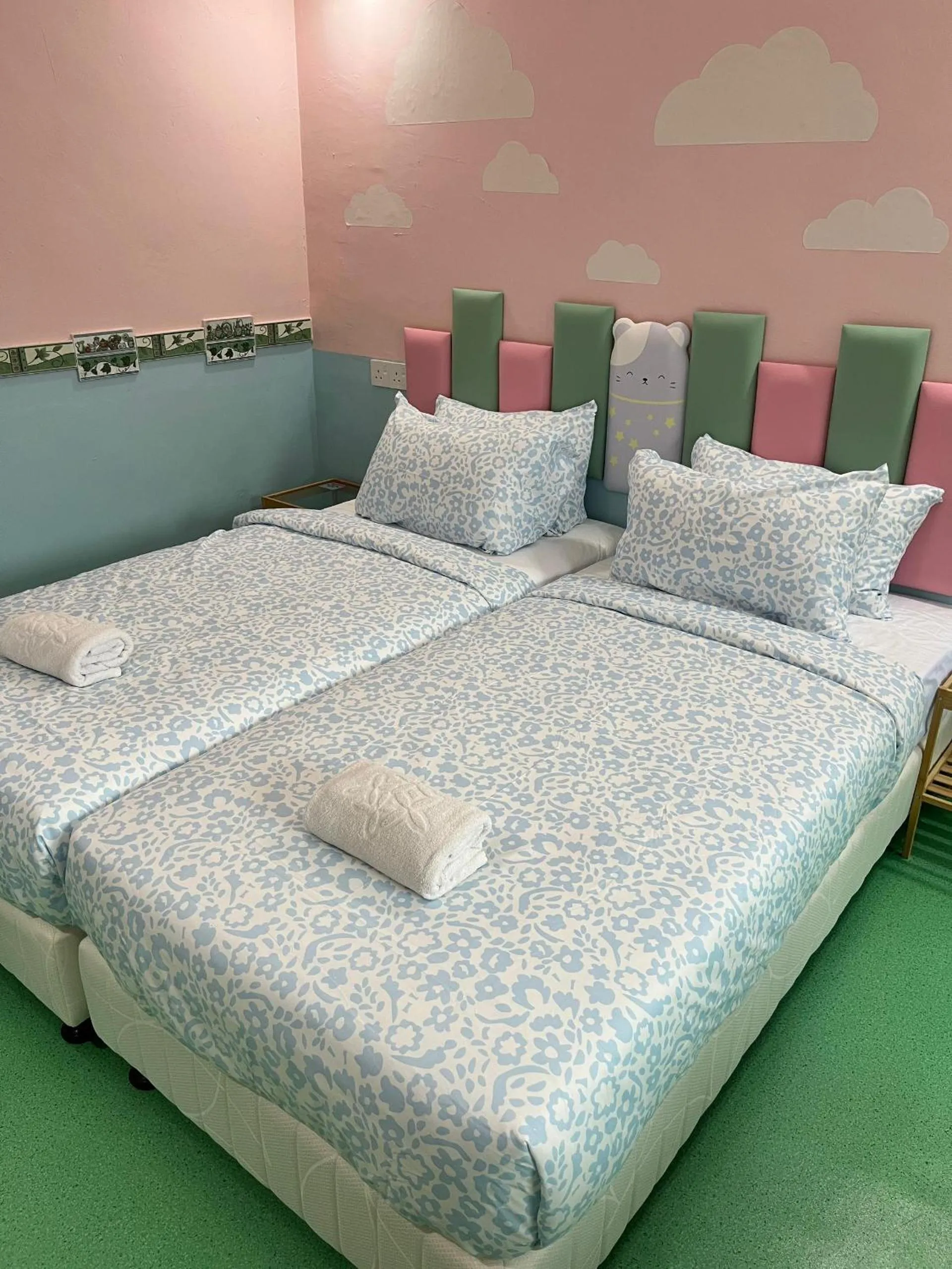 Bed in Hippo House Taiping