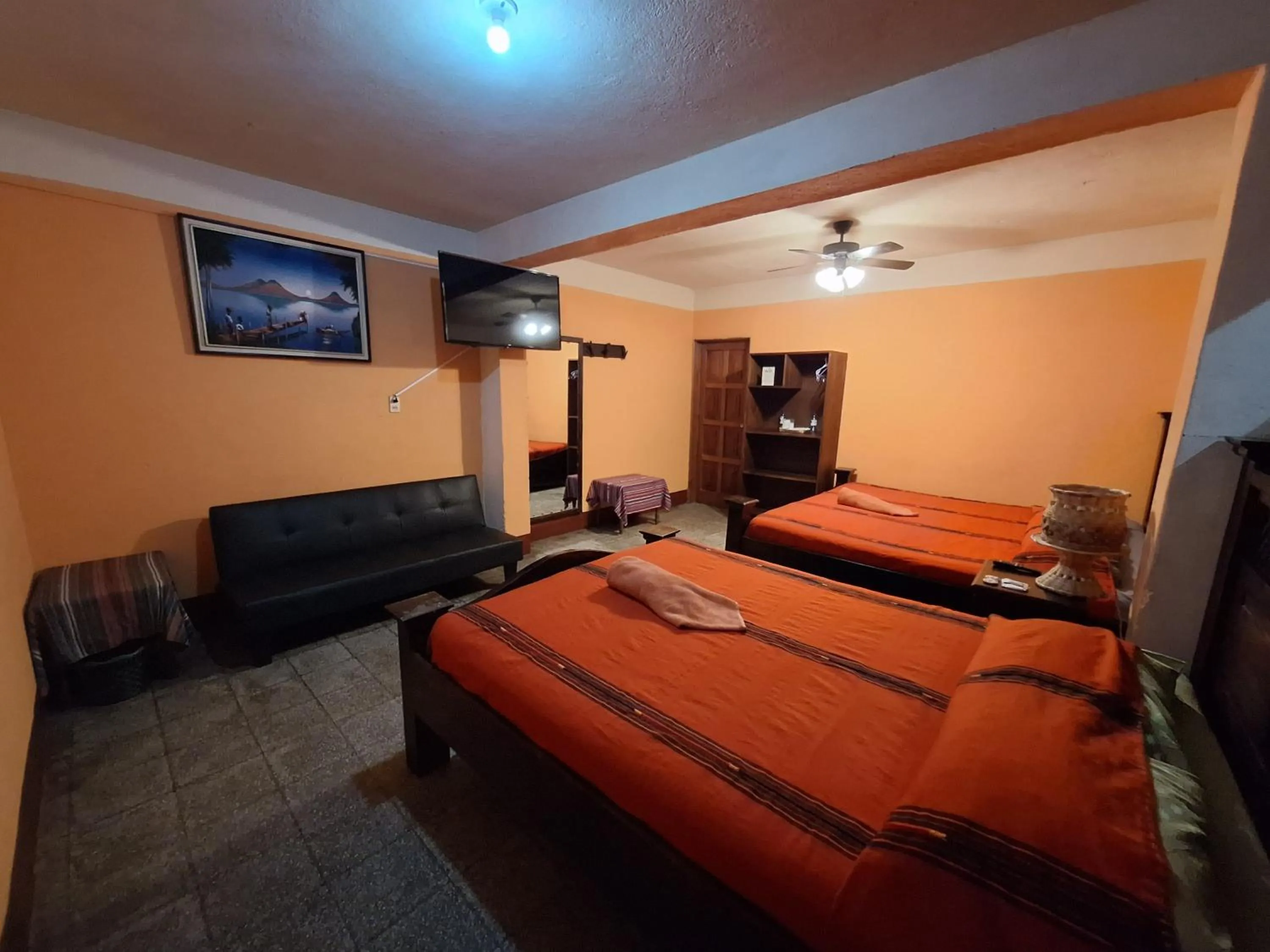 Photo of the whole room, Bed in Hospedaje El Viajero