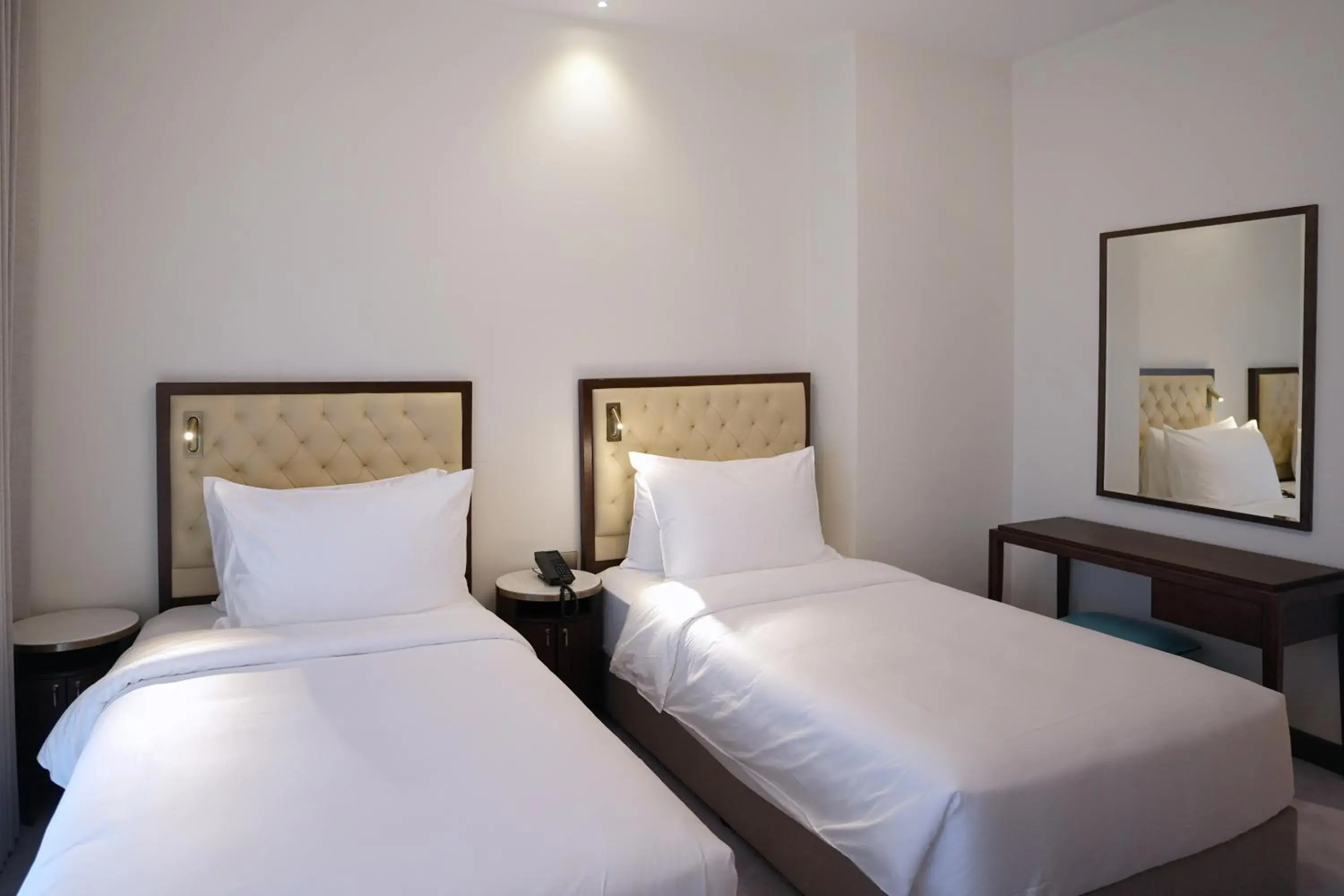 Deluxe Double or Twin Room with City View in Peninsula Worth Hotel Deluxe Double or Twin Room with City View in Peninsula Worth Hotel