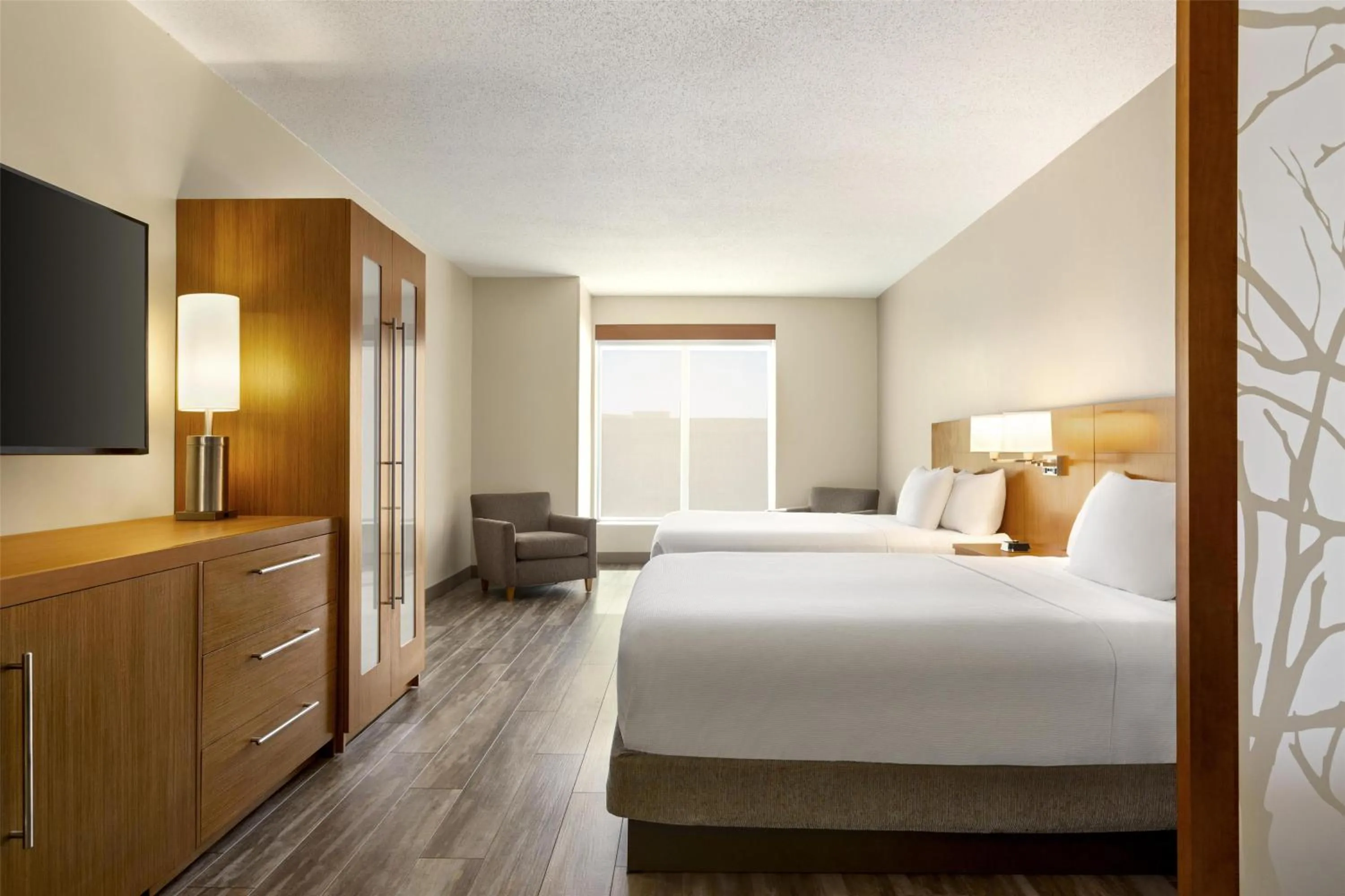 Photo of the whole room, Bed in Hyatt Place Columbia/Downtown/The Vista