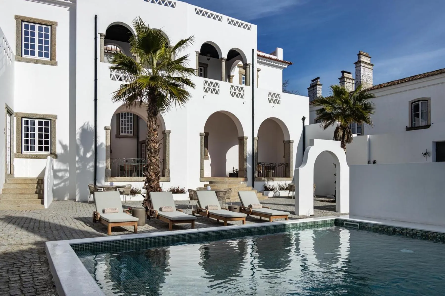 Patio in CICIOSO boutique hotel