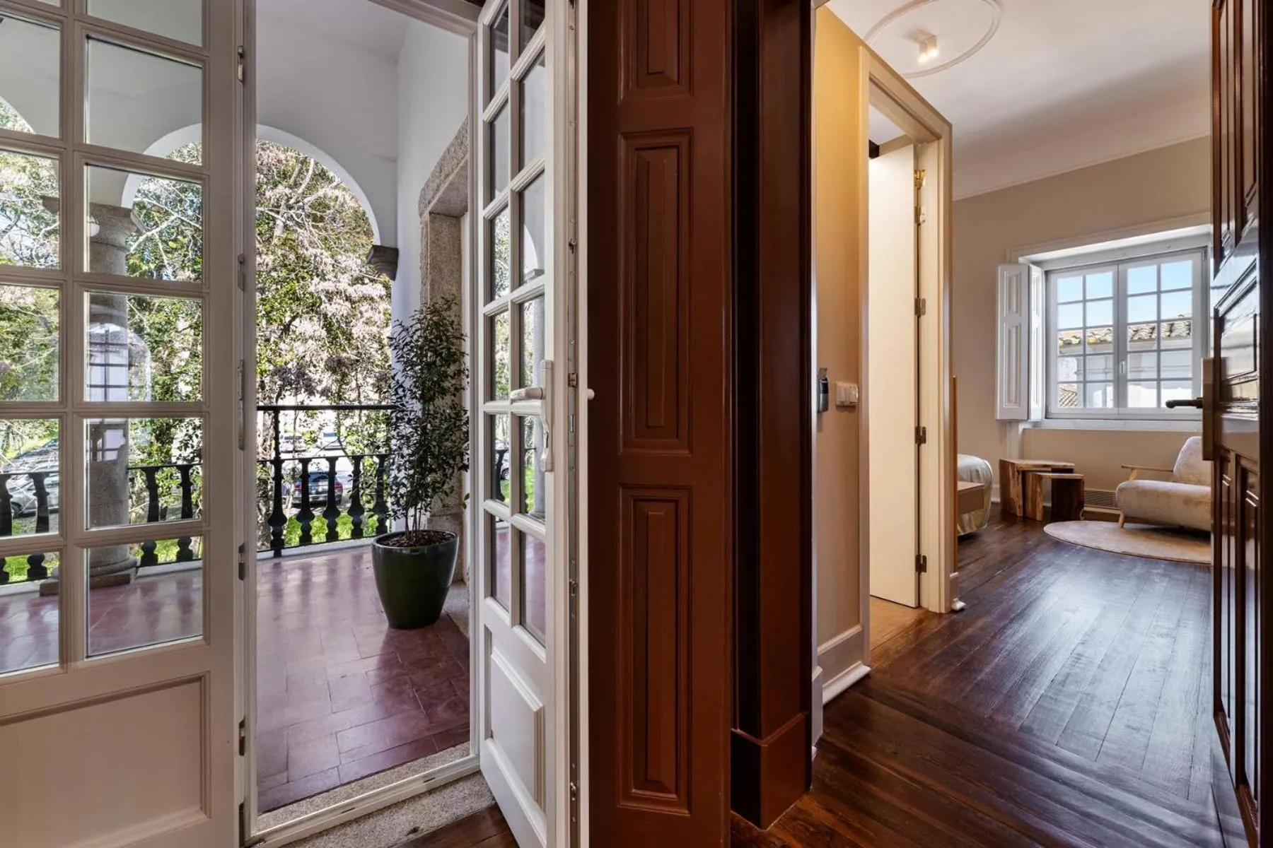 Balcony/Terrace, Bed in CICIOSO boutique hotel