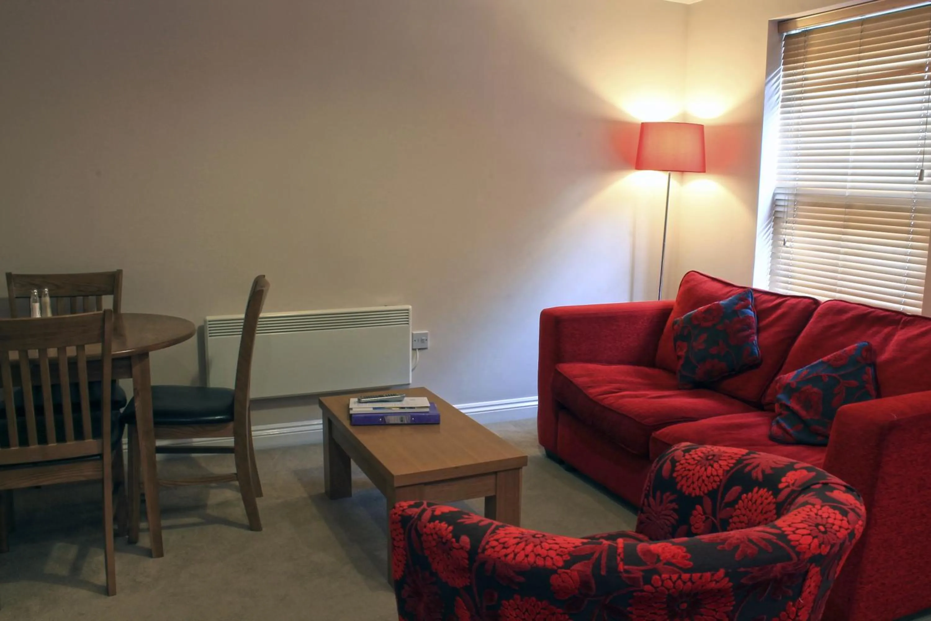 Living room in Victoria Cloisters Apartments