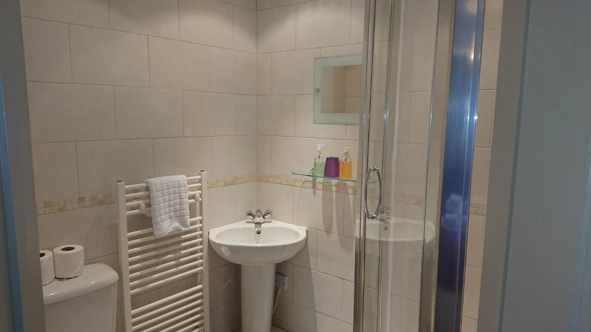 Bathroom in Victoria Cloisters Apartments