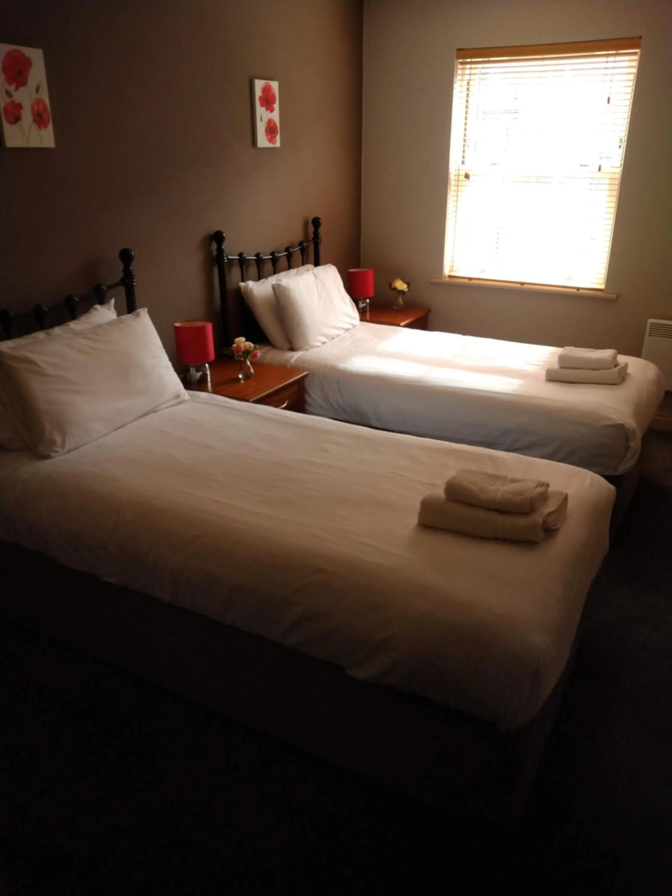 Bedroom in Victoria Cloisters Apartments