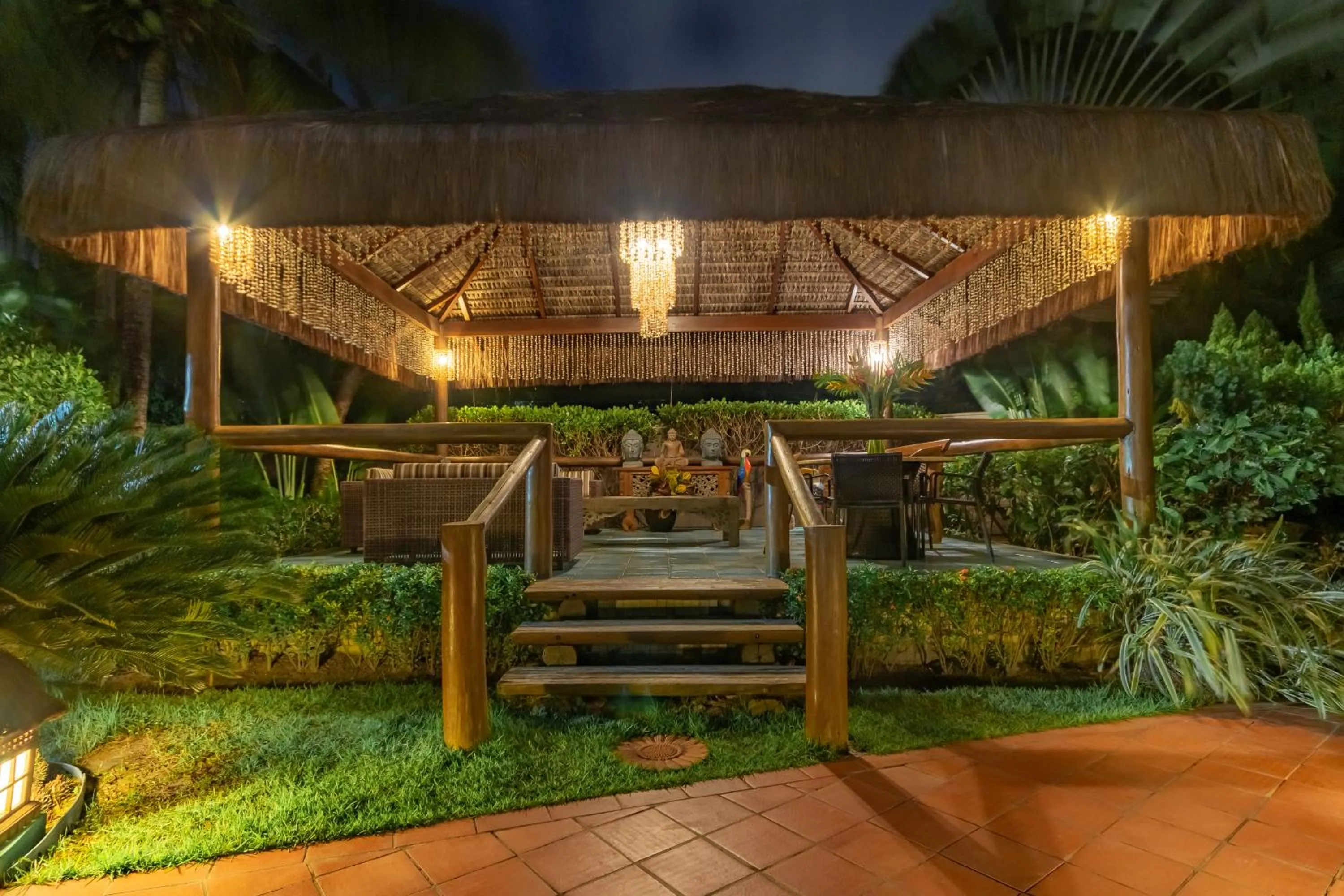 Garden in Hotel Coral Beach