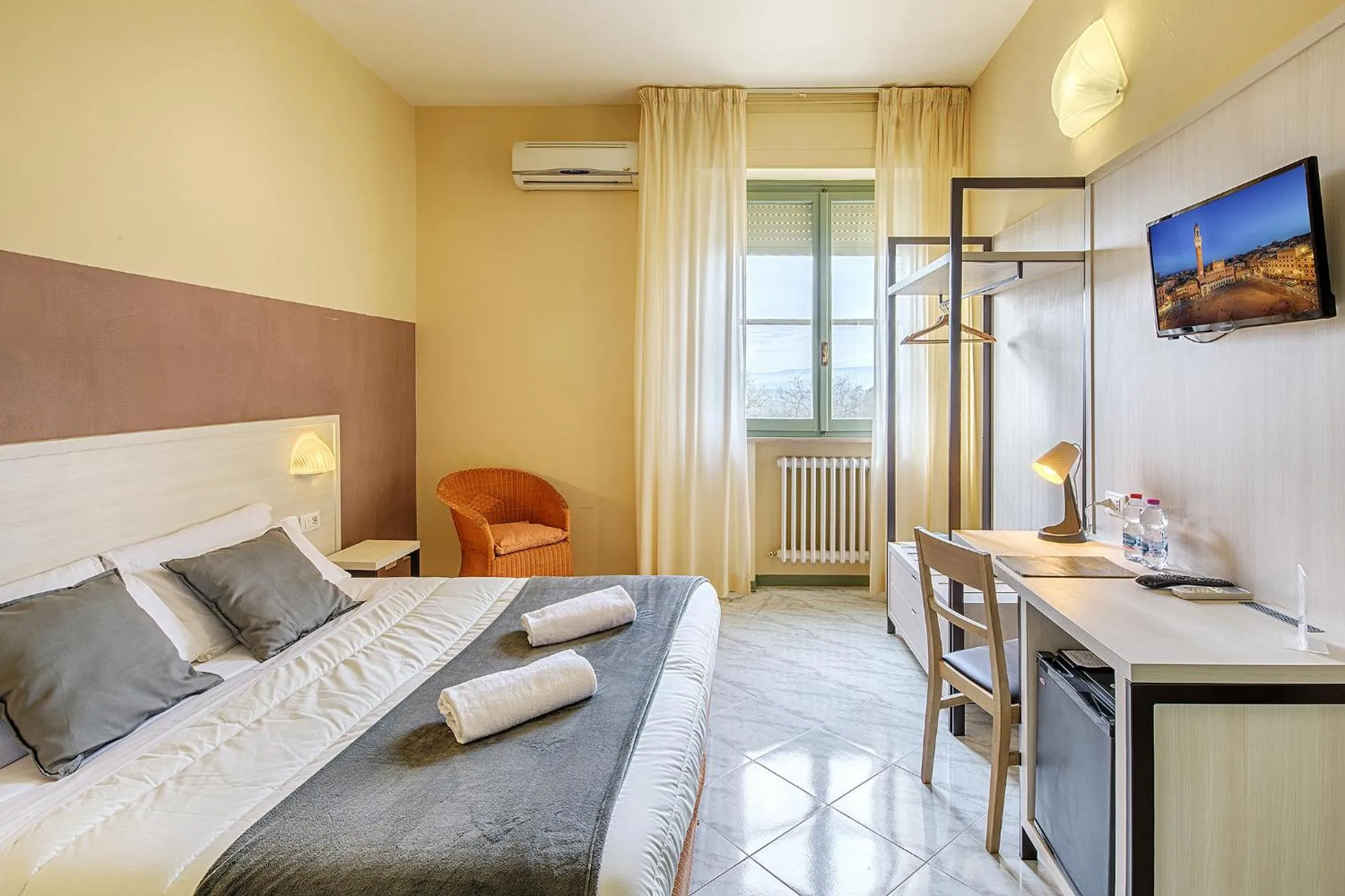 Bed in Hotel Castello