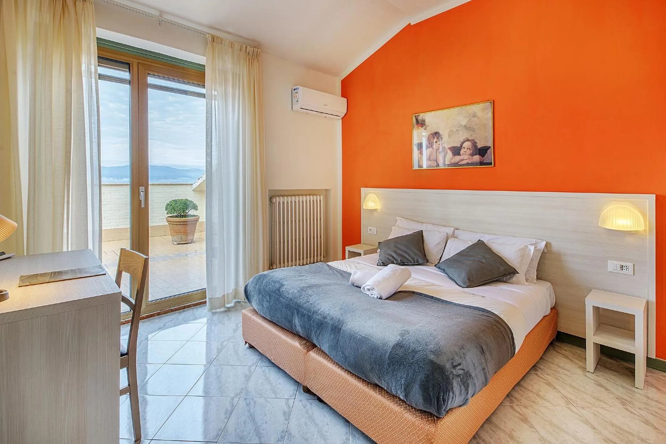 Bed in Hotel Castello