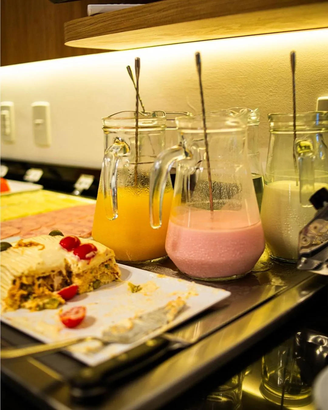 Buffet breakfast in Klein Ville Marquês