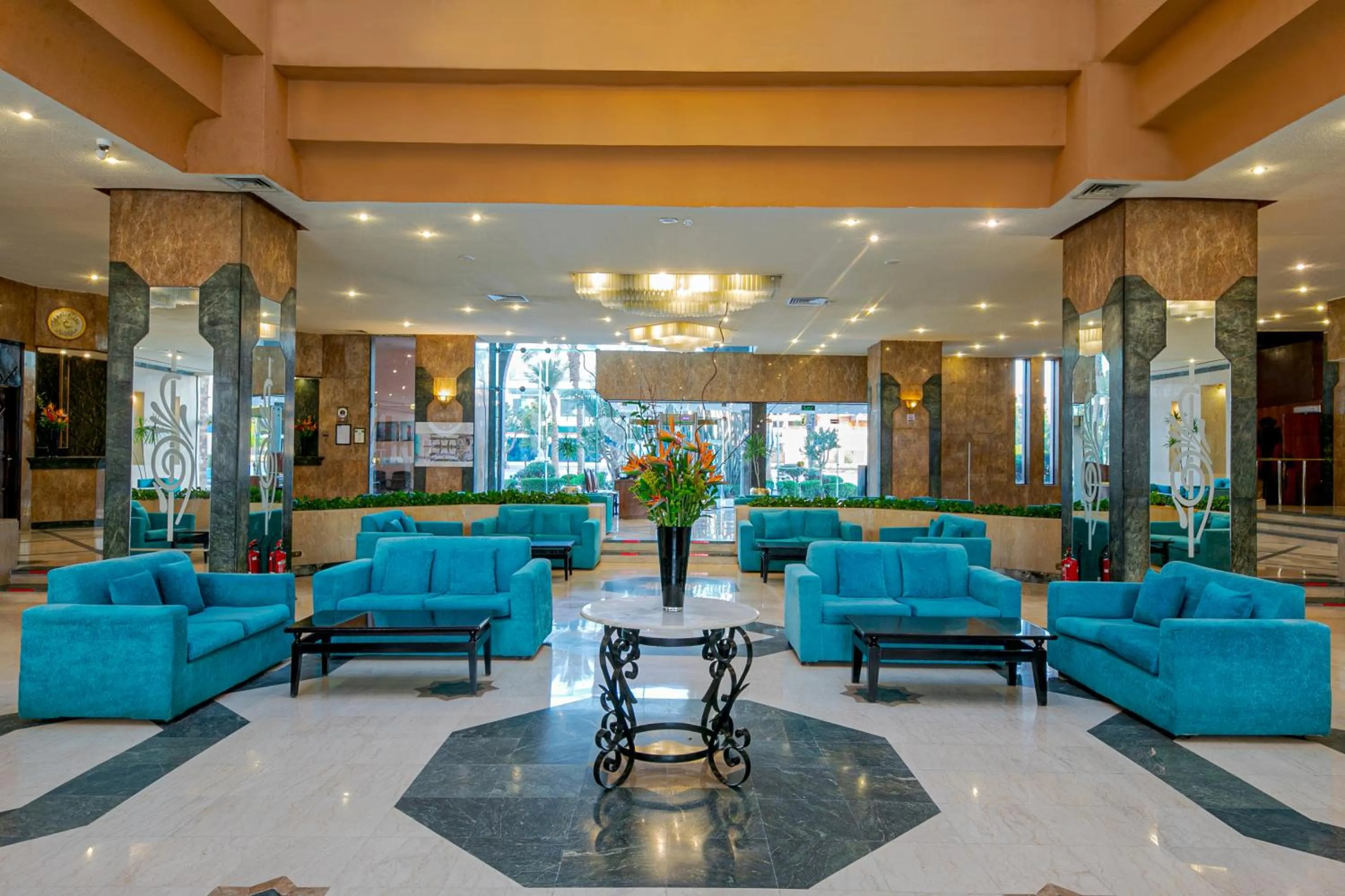 Seating area in Marlin Inn Azur Resort