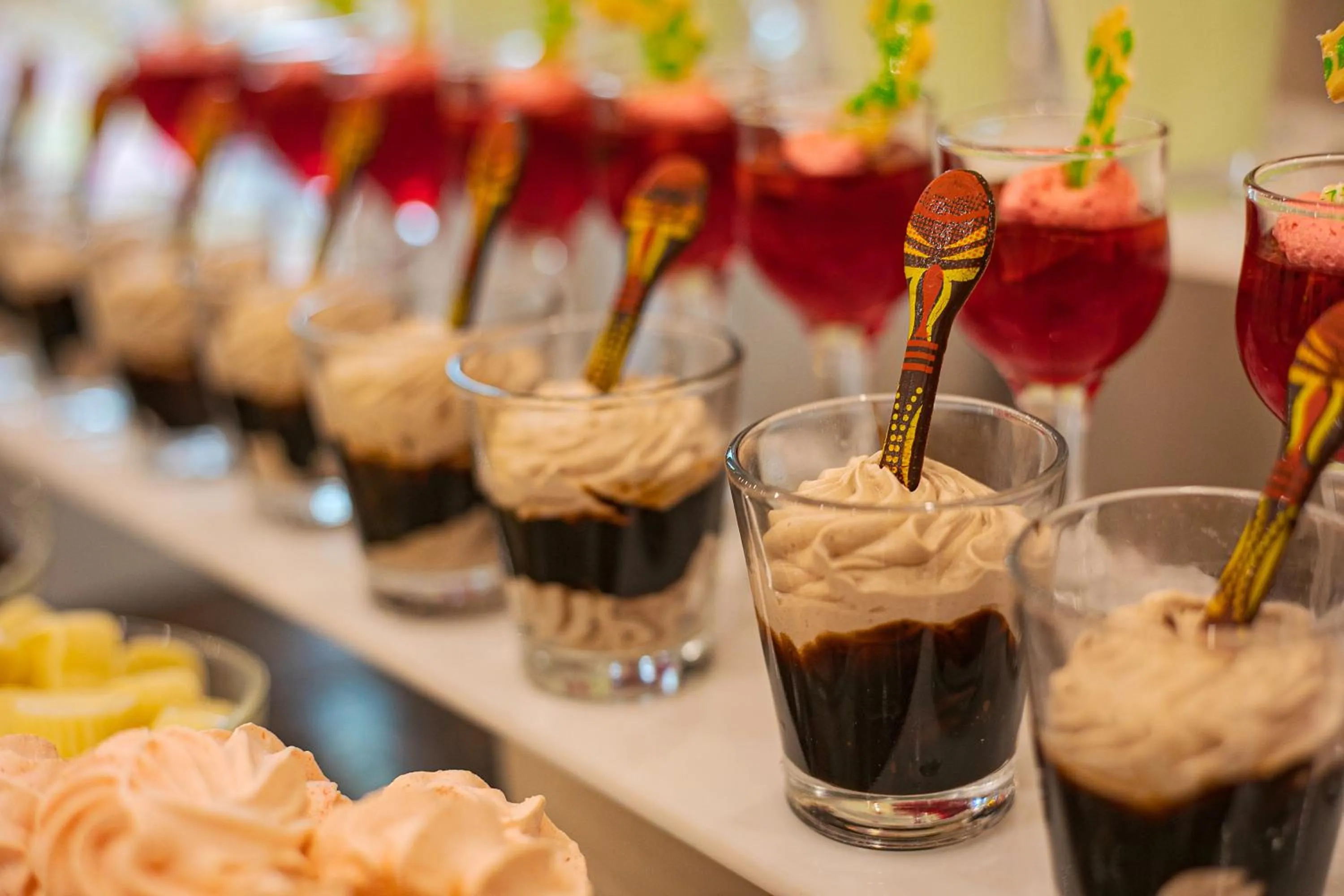 Food and drinks in Marlin Inn Azur Resort