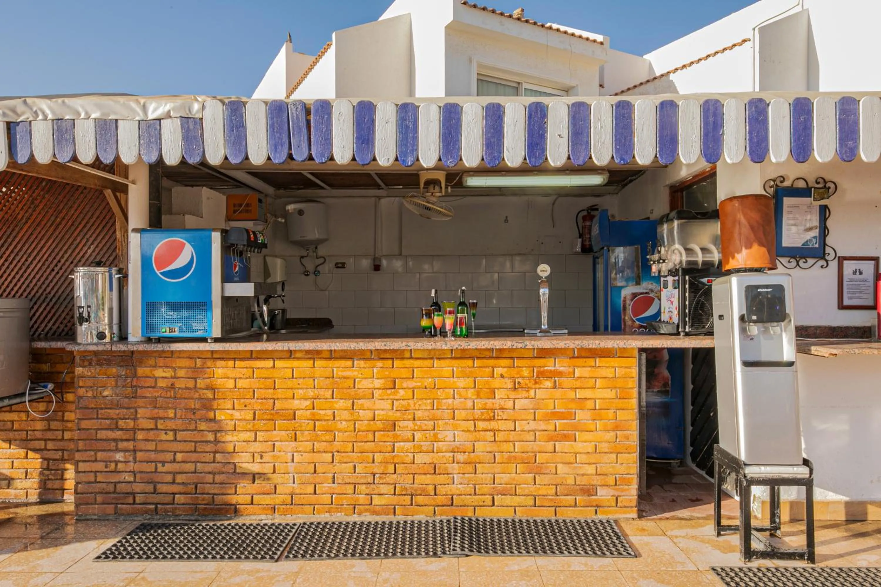 Lounge or bar in Marlin Inn Azur Resort