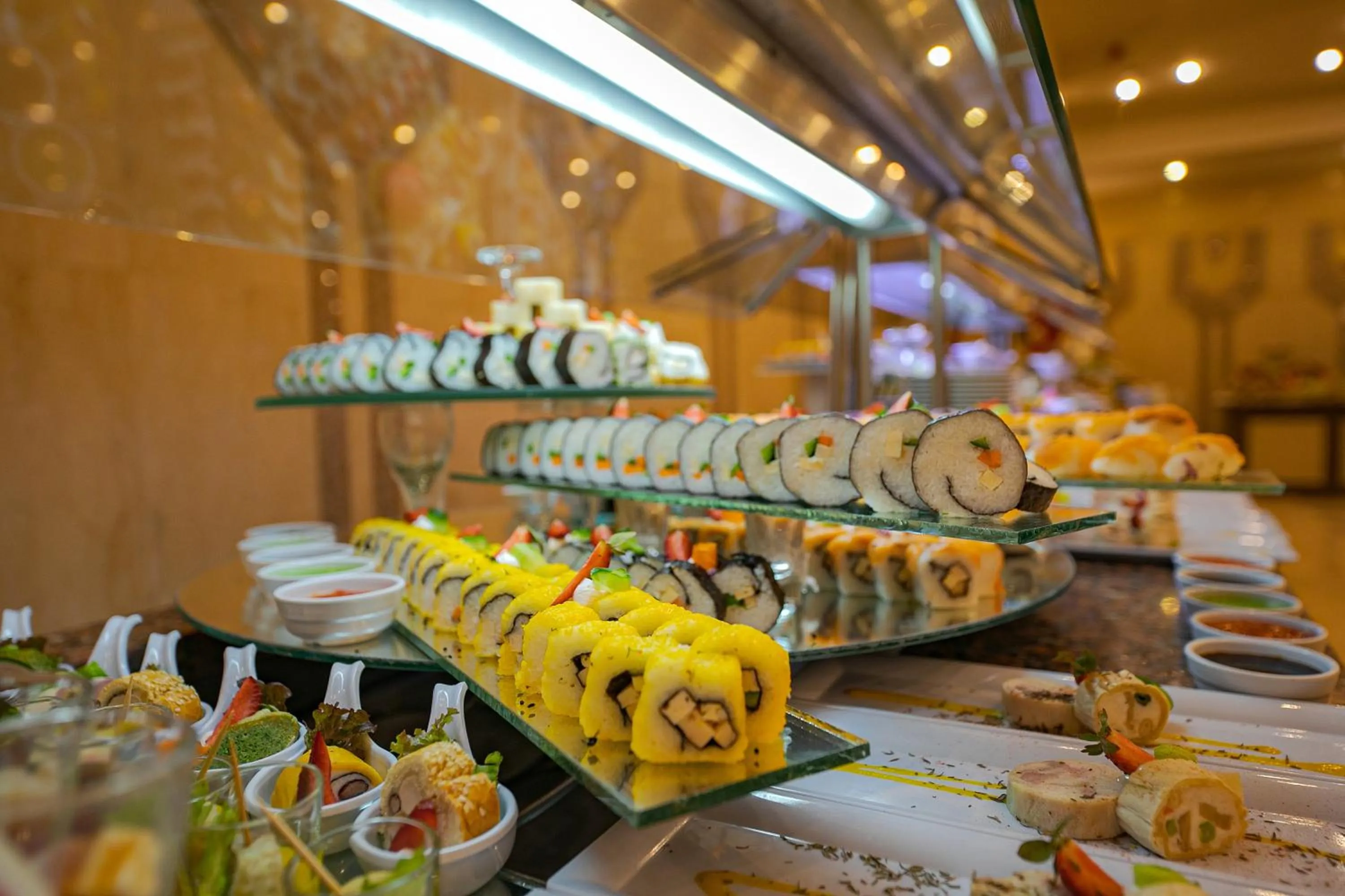 Food in Marlin Inn Azur Resort