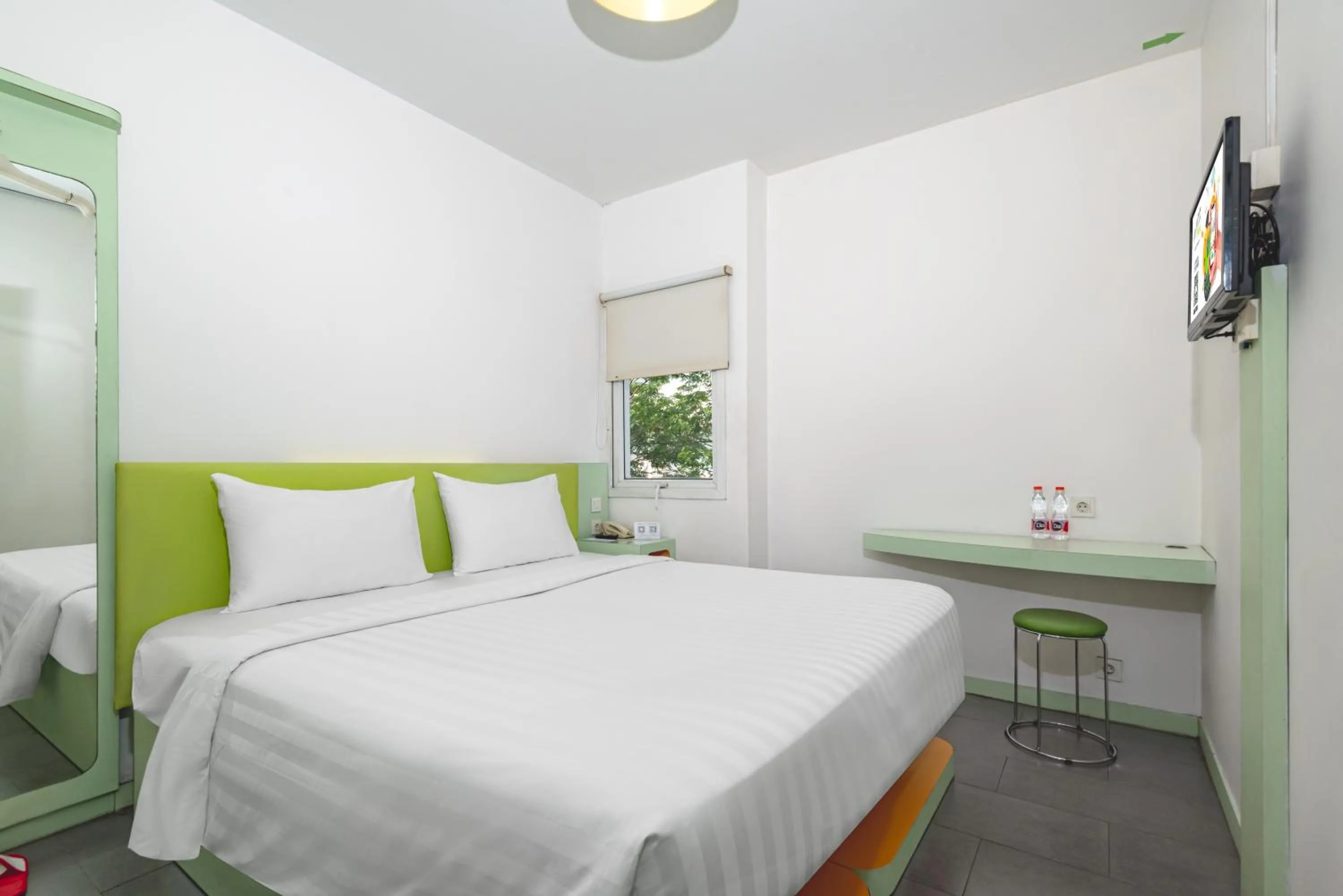 Bedroom, Bed in Swift Inn Aeropolis Airport