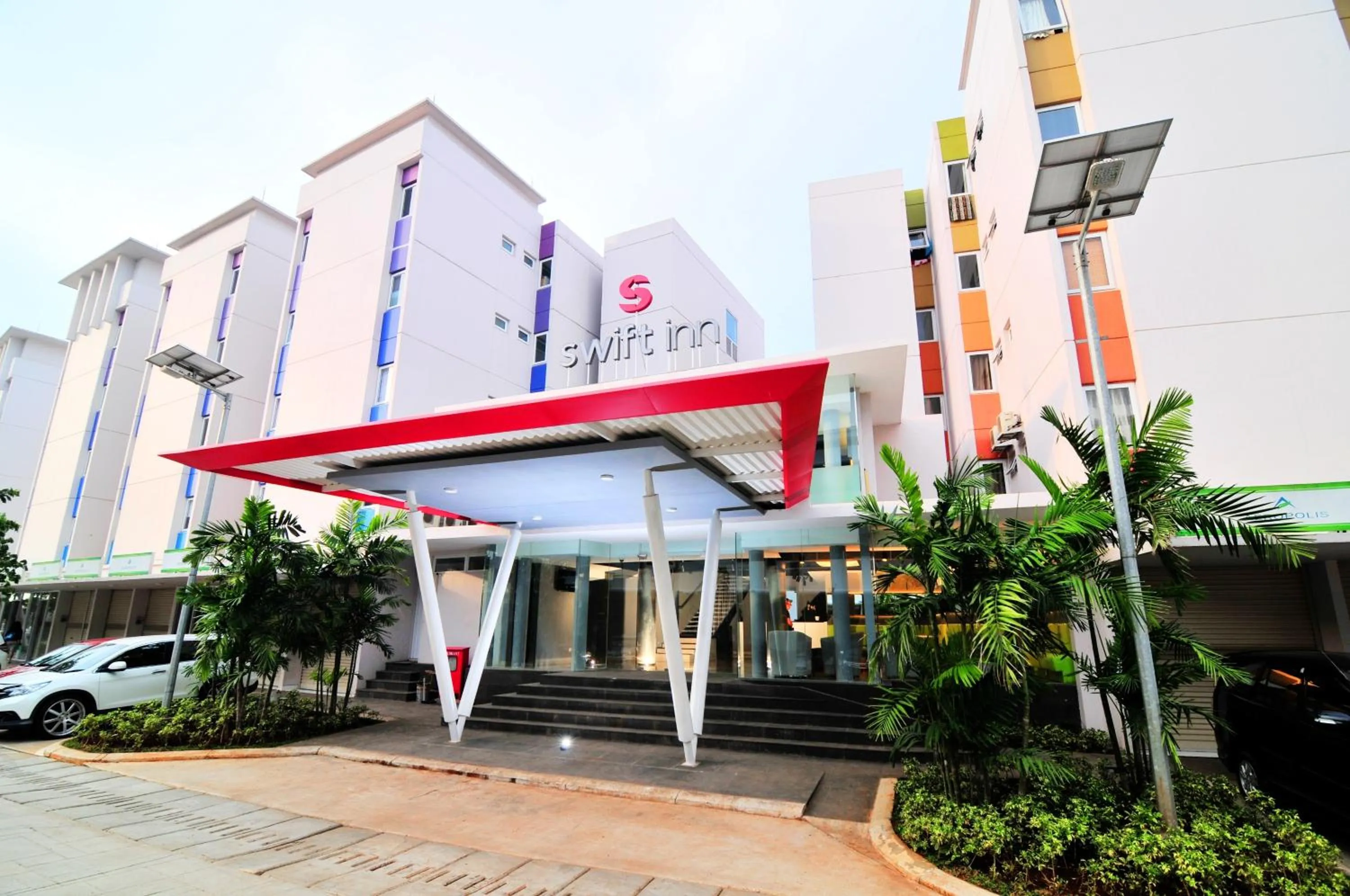 Facade/entrance in Swift Inn Aeropolis Airport