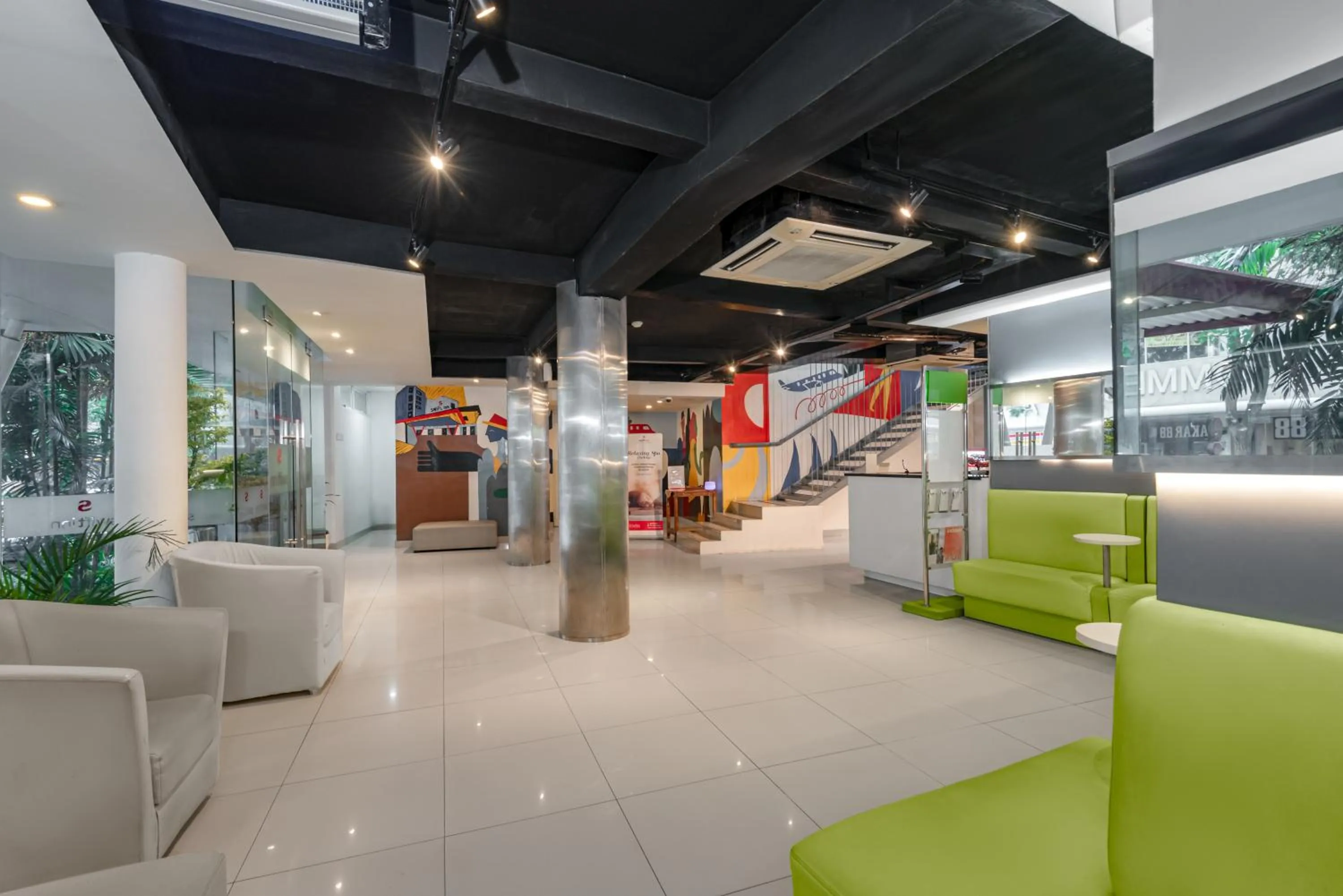 Lobby or reception in Swift Inn Aeropolis Airport