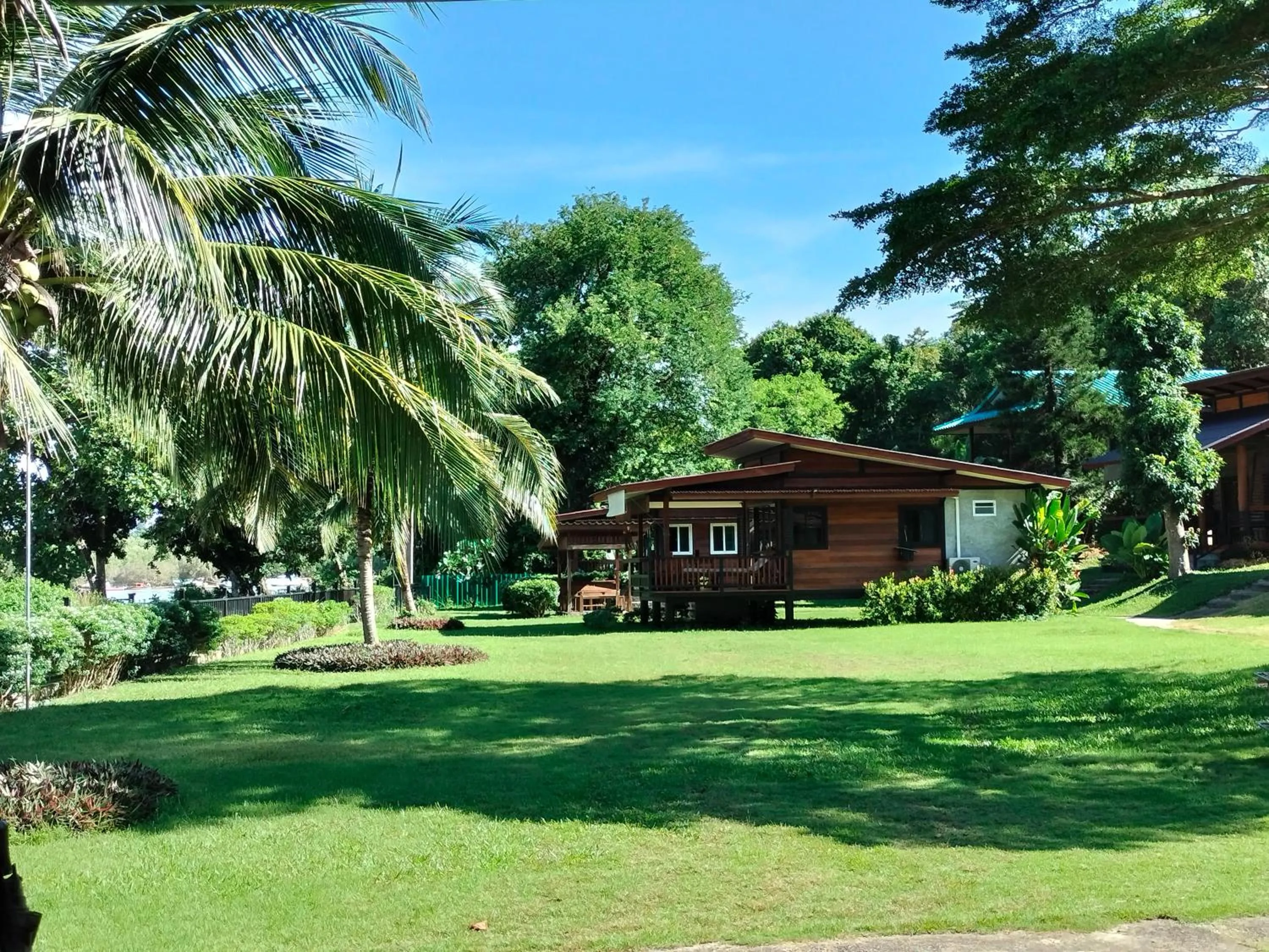 Property building in Suntisook Resort