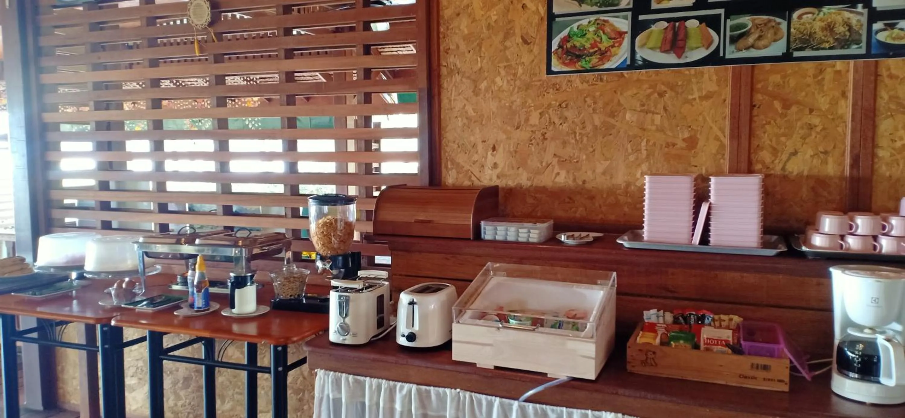 Buffet breakfast in Suntisook Resort