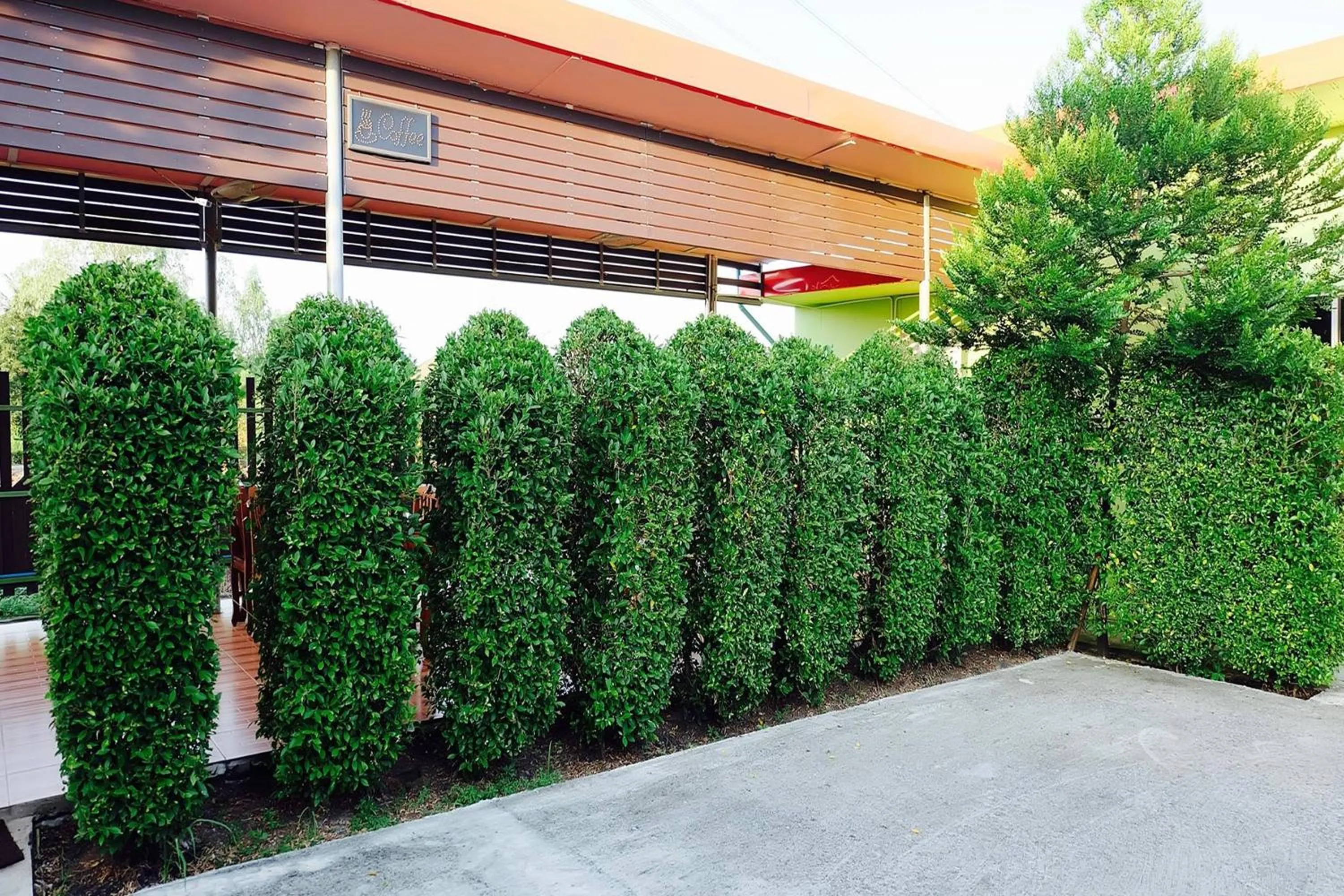 Garden in Ruai Thong Pong Pai Resort