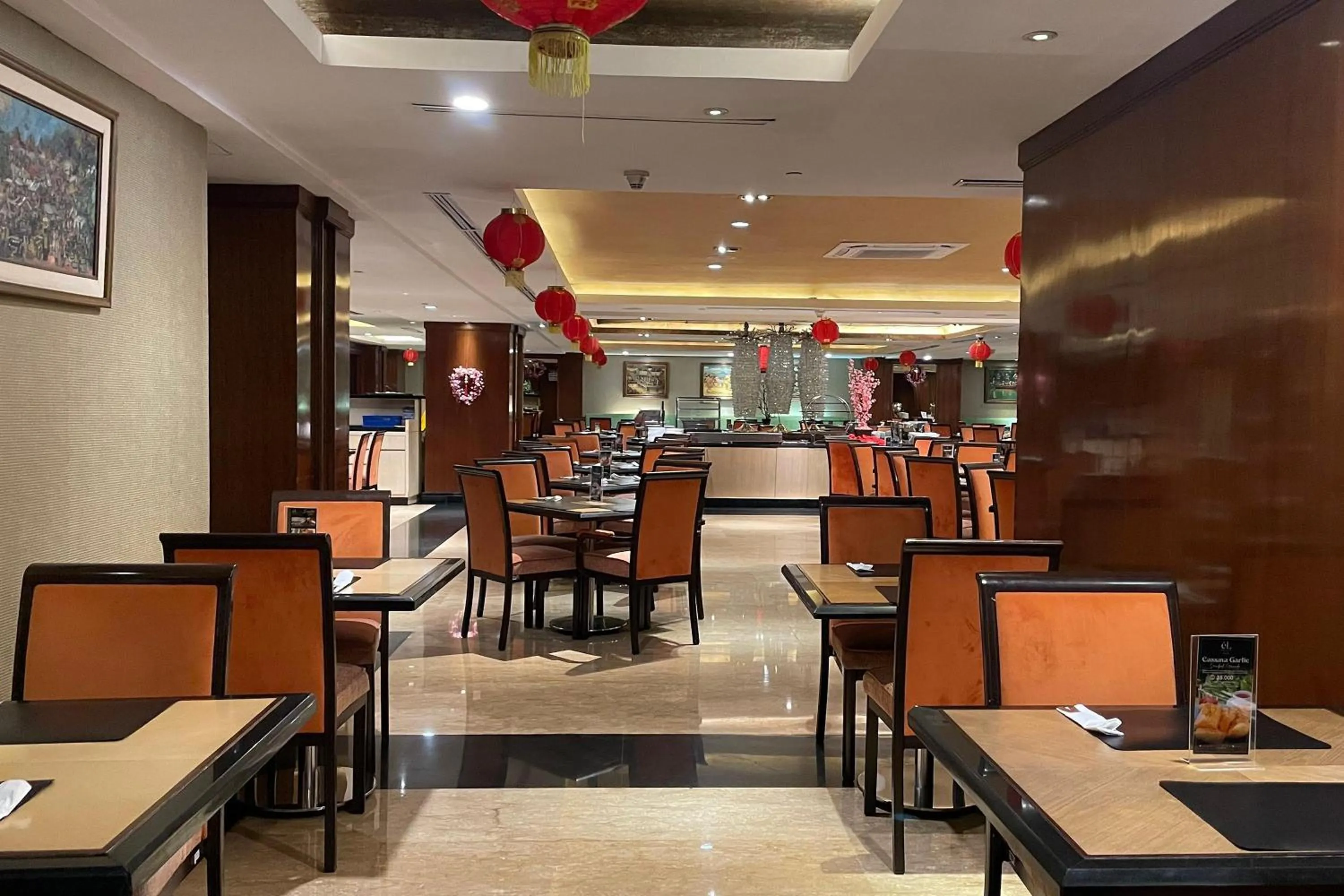 Restaurant/places to eat in eL ROYALE by Farizi Rooms