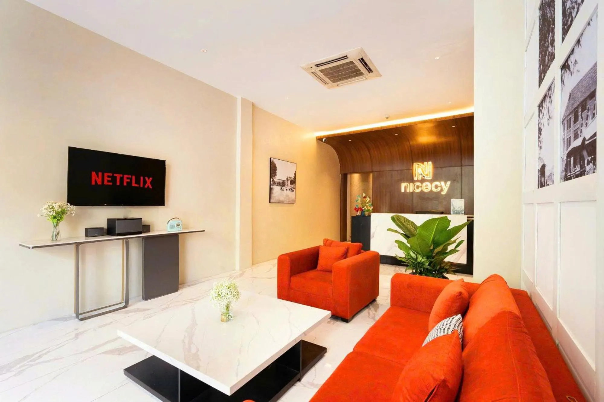 Living room in Nicecy Hotel - 218 Le Thanh Ton Street