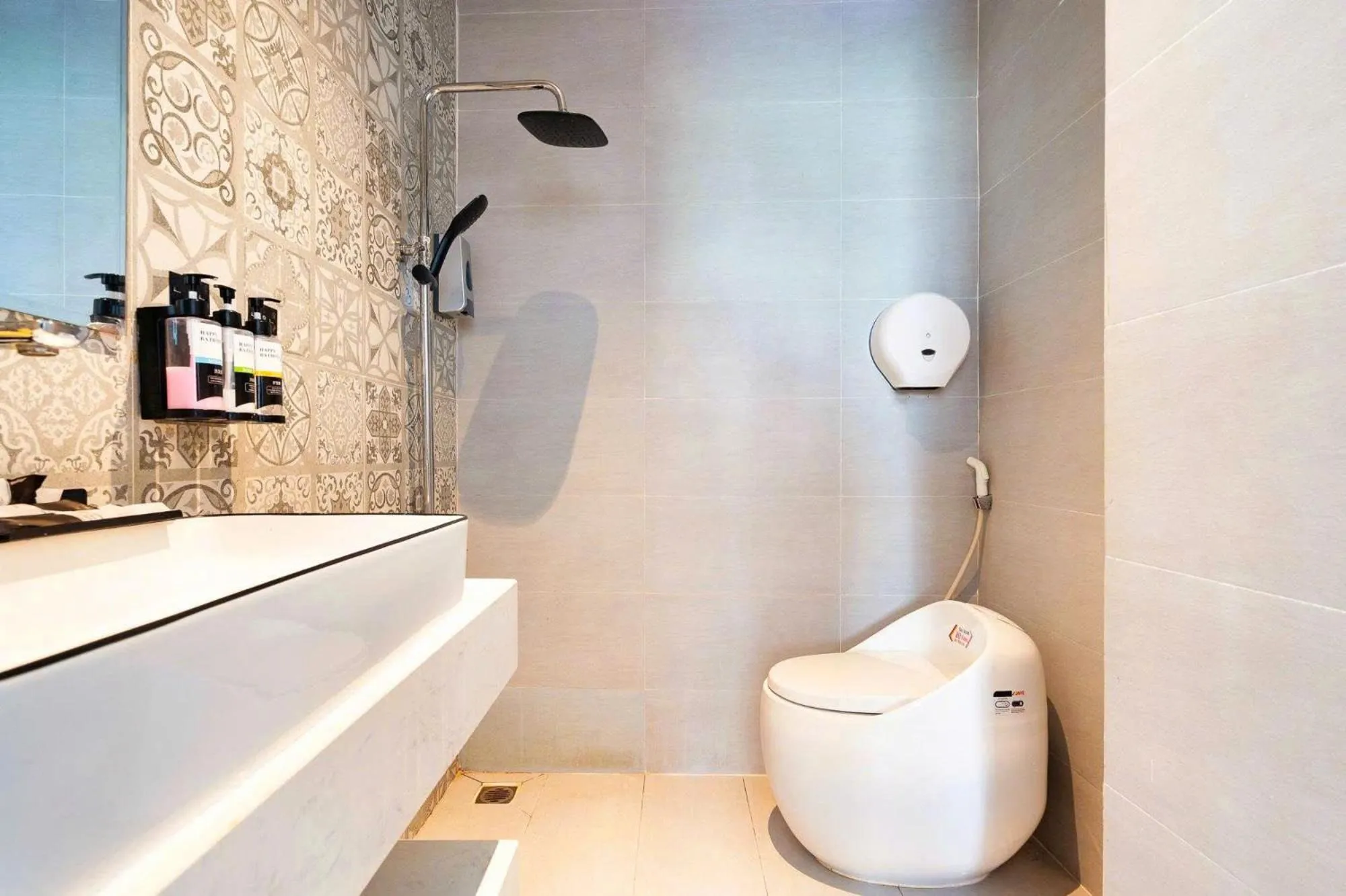 Shower in Nicecy Hotel - 218 Le Thanh Ton Street