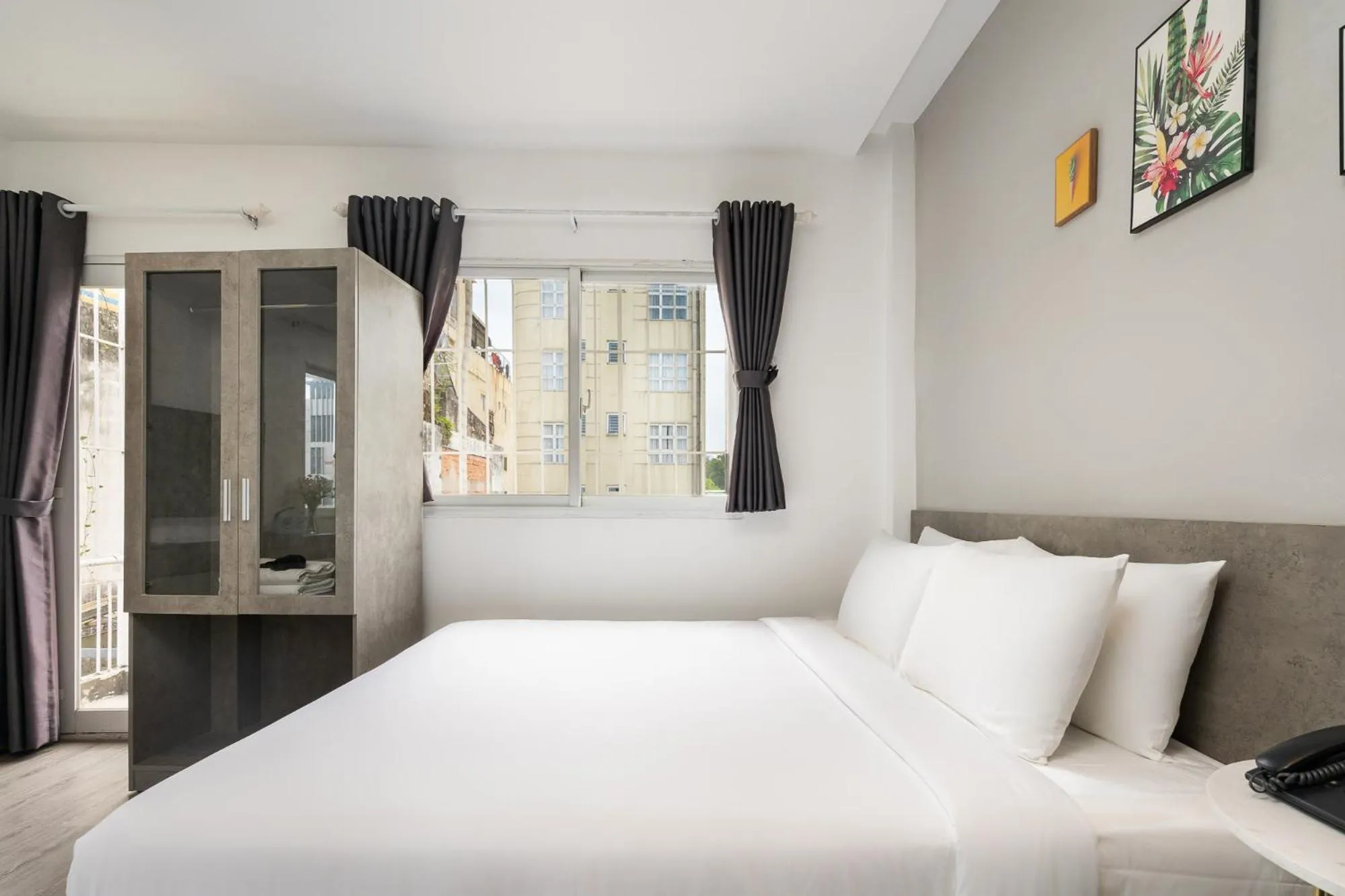 Bed in Nicecy Hotel - 218 Le Thanh Ton Street