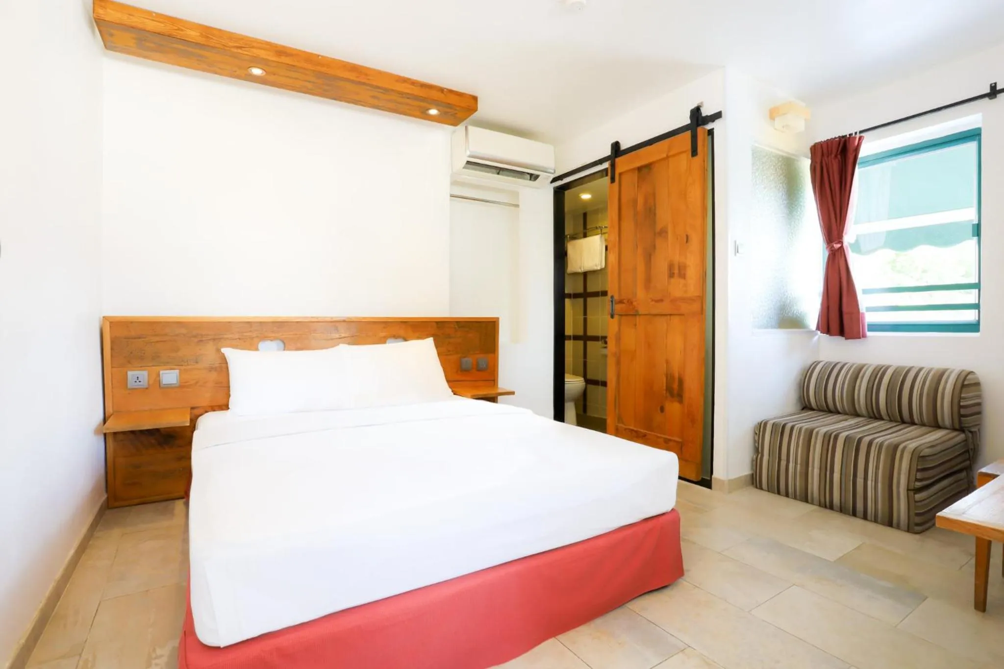 Bed in B & B Cheung Chau