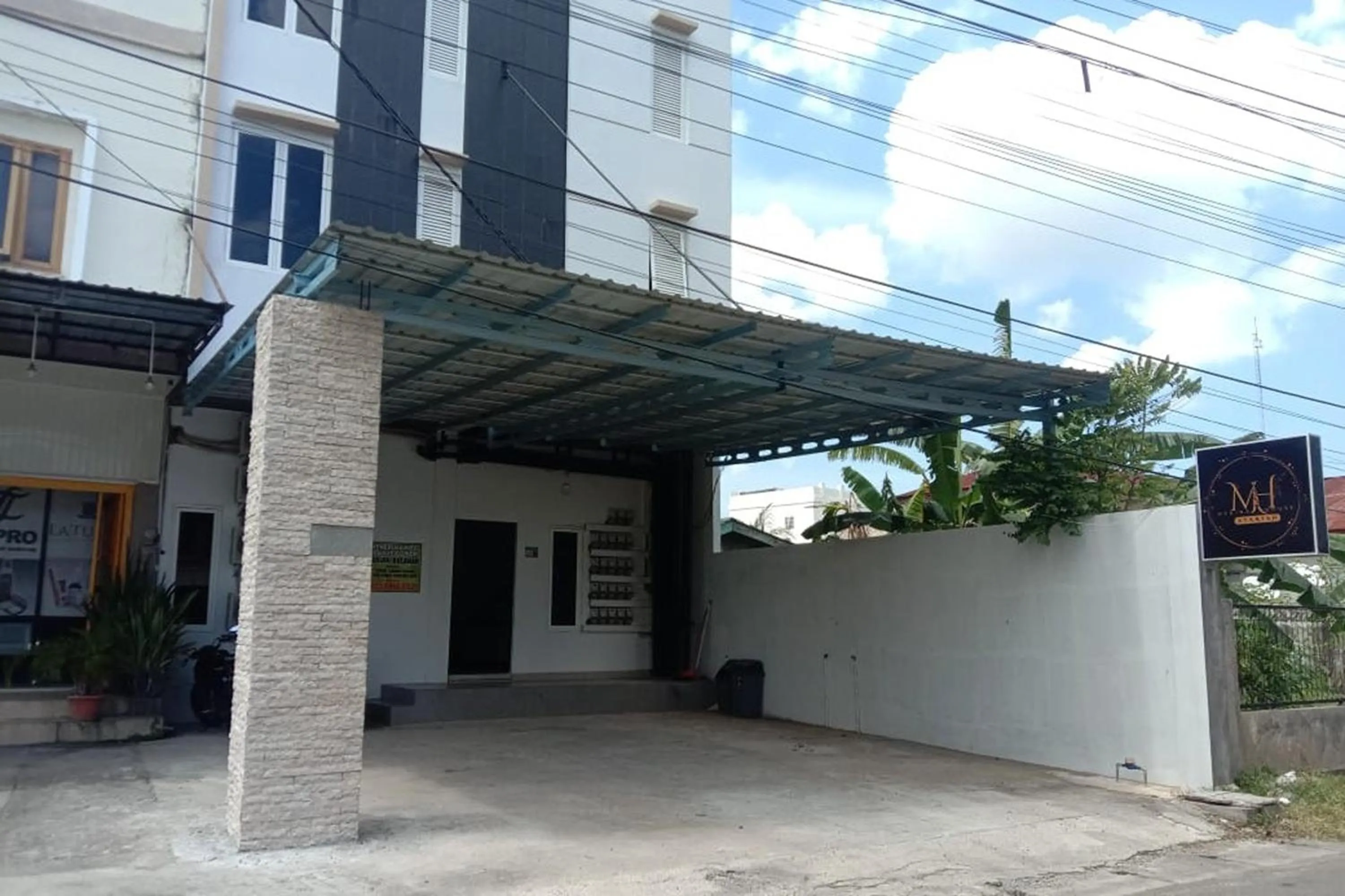 Property building in Medina House Syari'ah Aceh