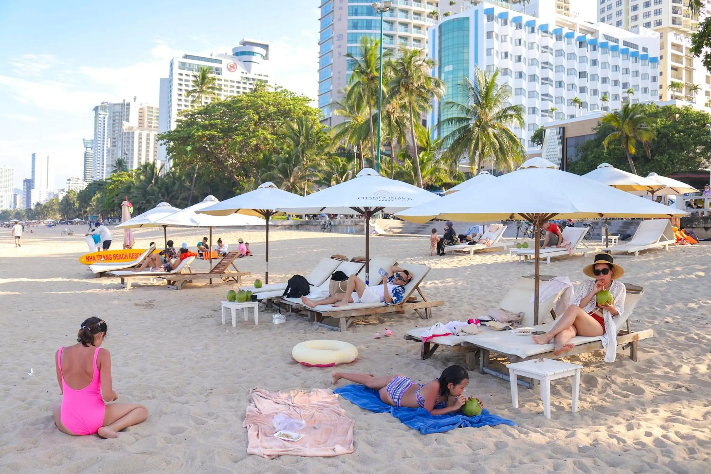 Beach in Champa Island Nha Trang - Resort Hotel & Spa