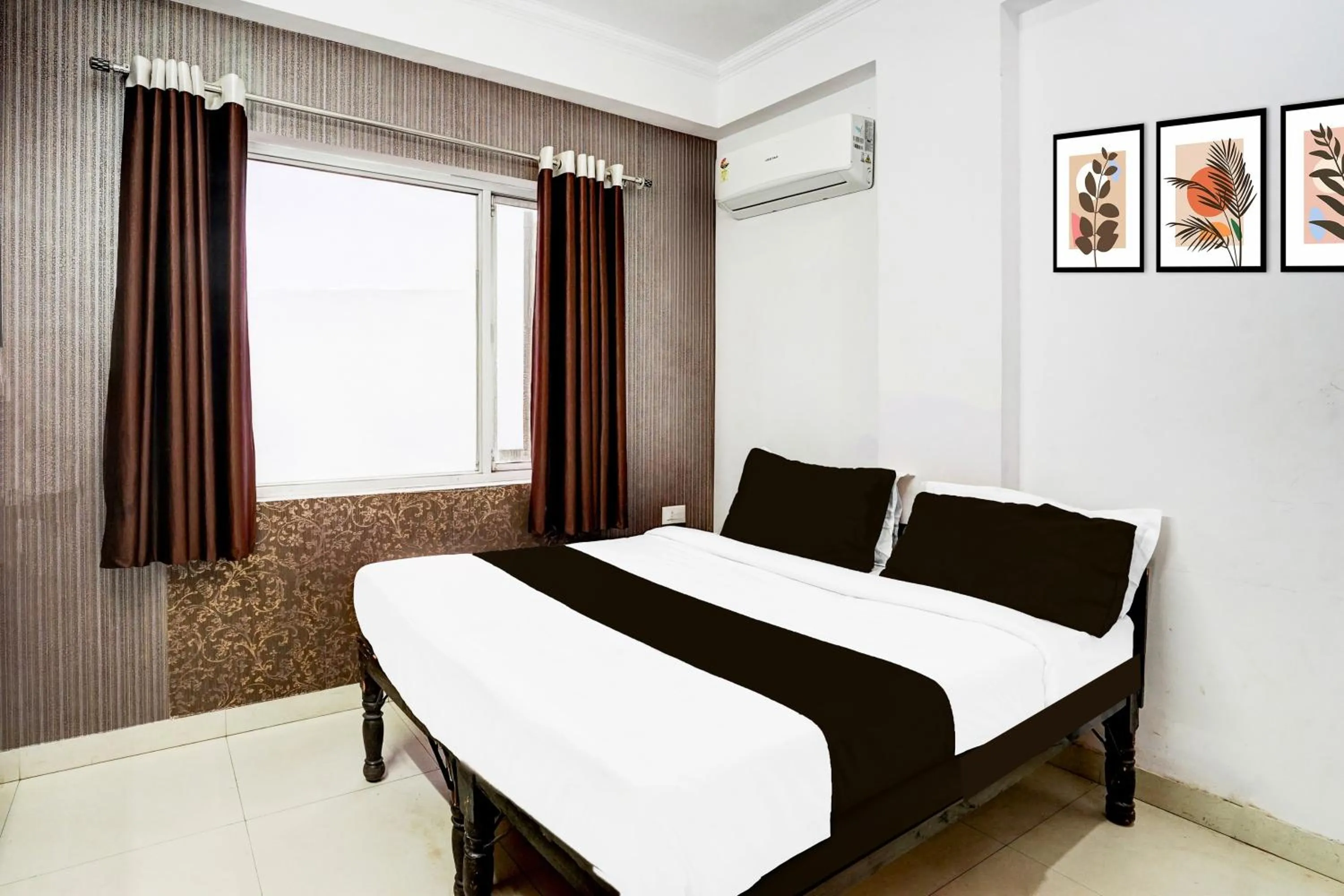 Bedroom, Bed in Super Hotel O Jagatpura Near JTM Mall Formerly Royan Inn