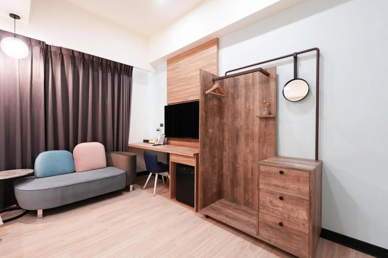 Living room in Sun Lake Hotel