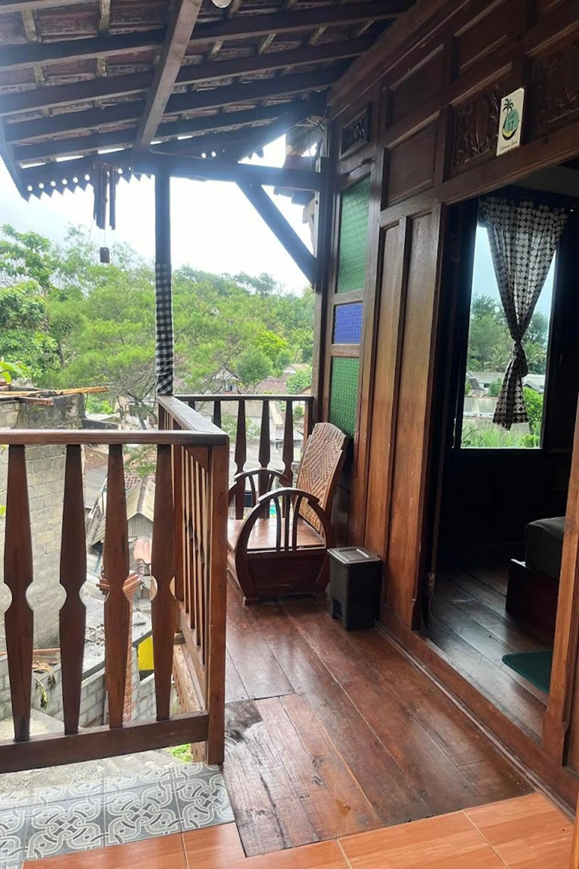 Balcony/Terrace in Karlie Inn