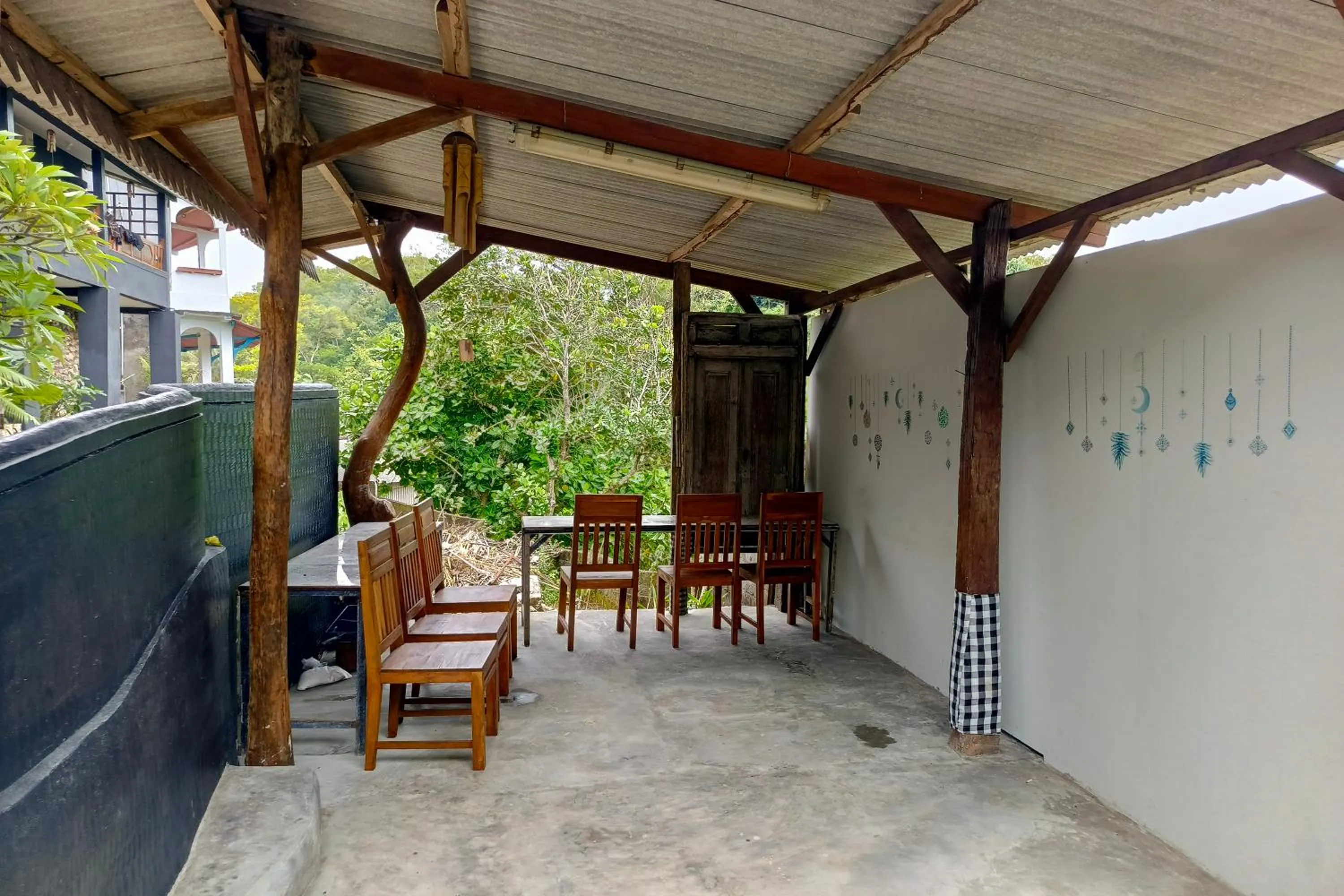 Lobby or reception in Karlie Inn