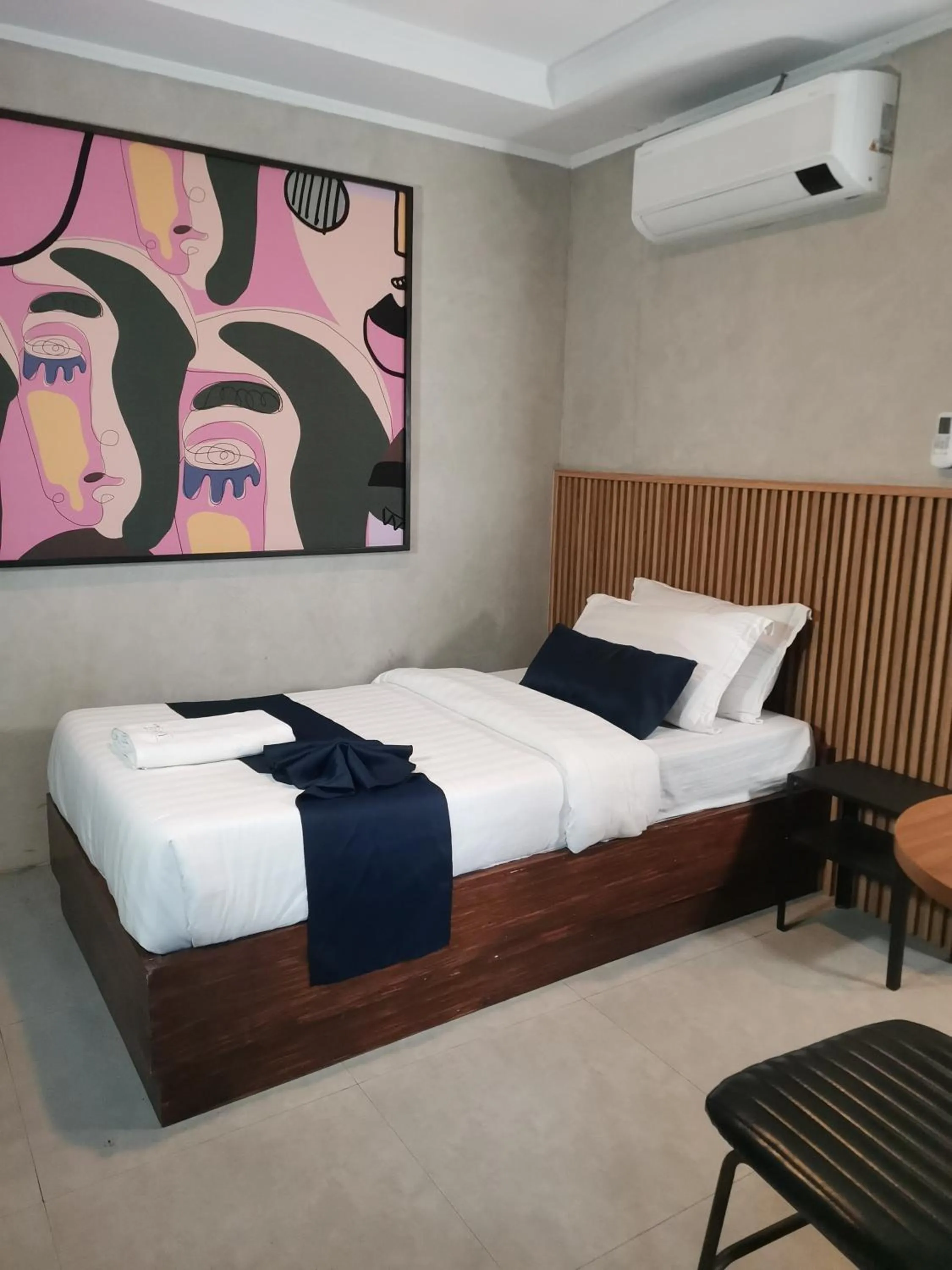 Bedroom, Bed in Townhouse Oak Grey Hotel Near Clark International Airport
