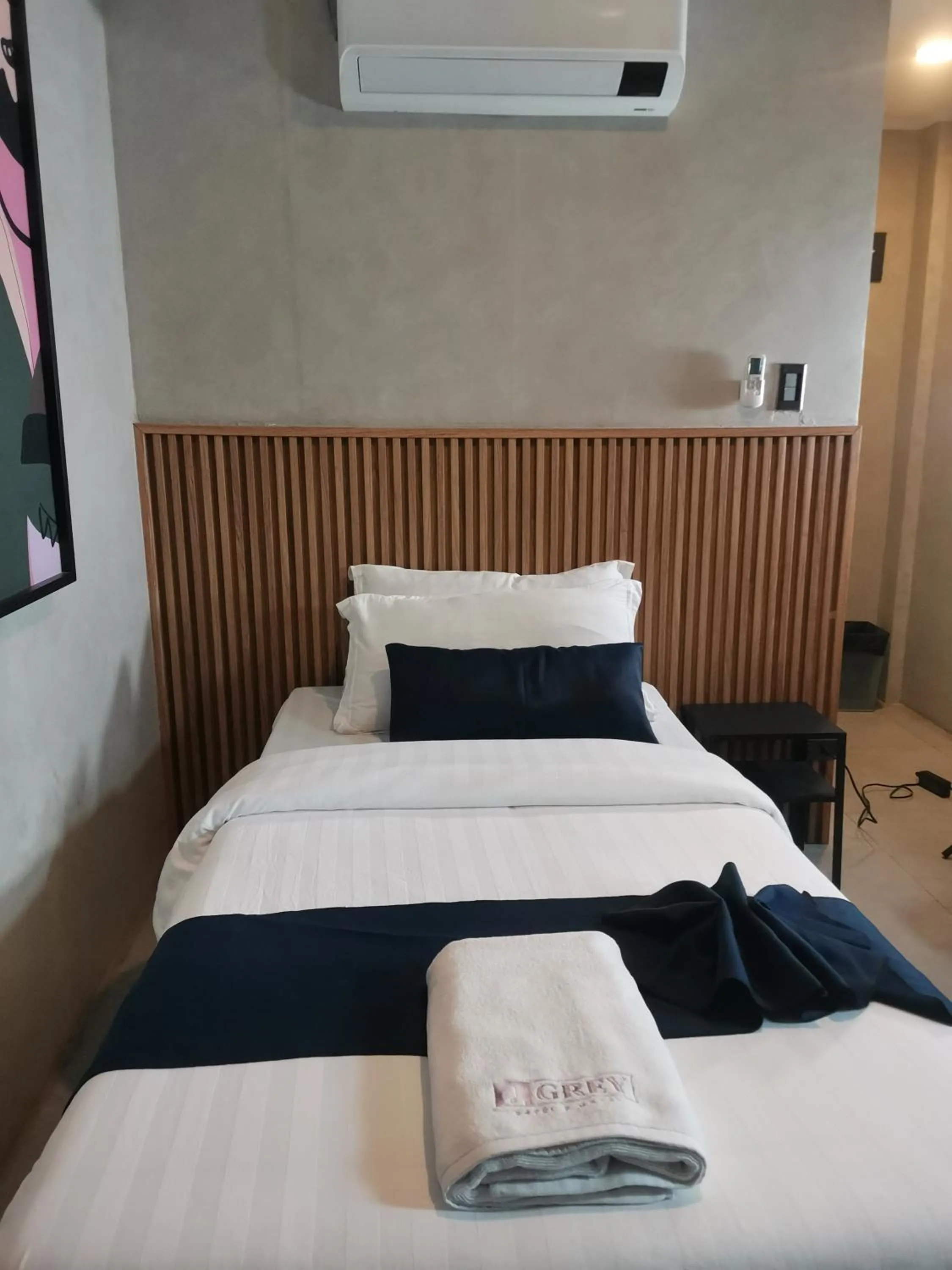 Bedroom, Bed in Townhouse Oak Grey Hotel Near Clark International Airport