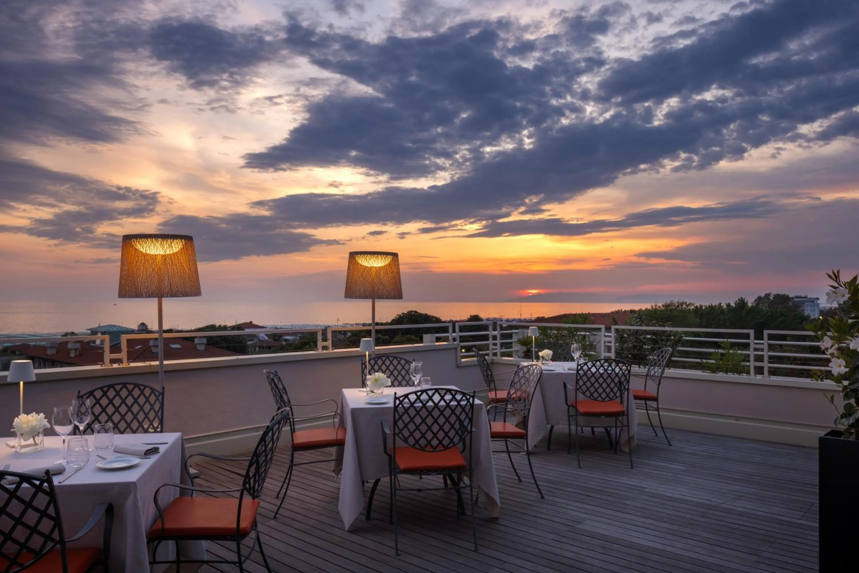 Restaurant/places to eat in Versilia Lido | UNA Esperienze