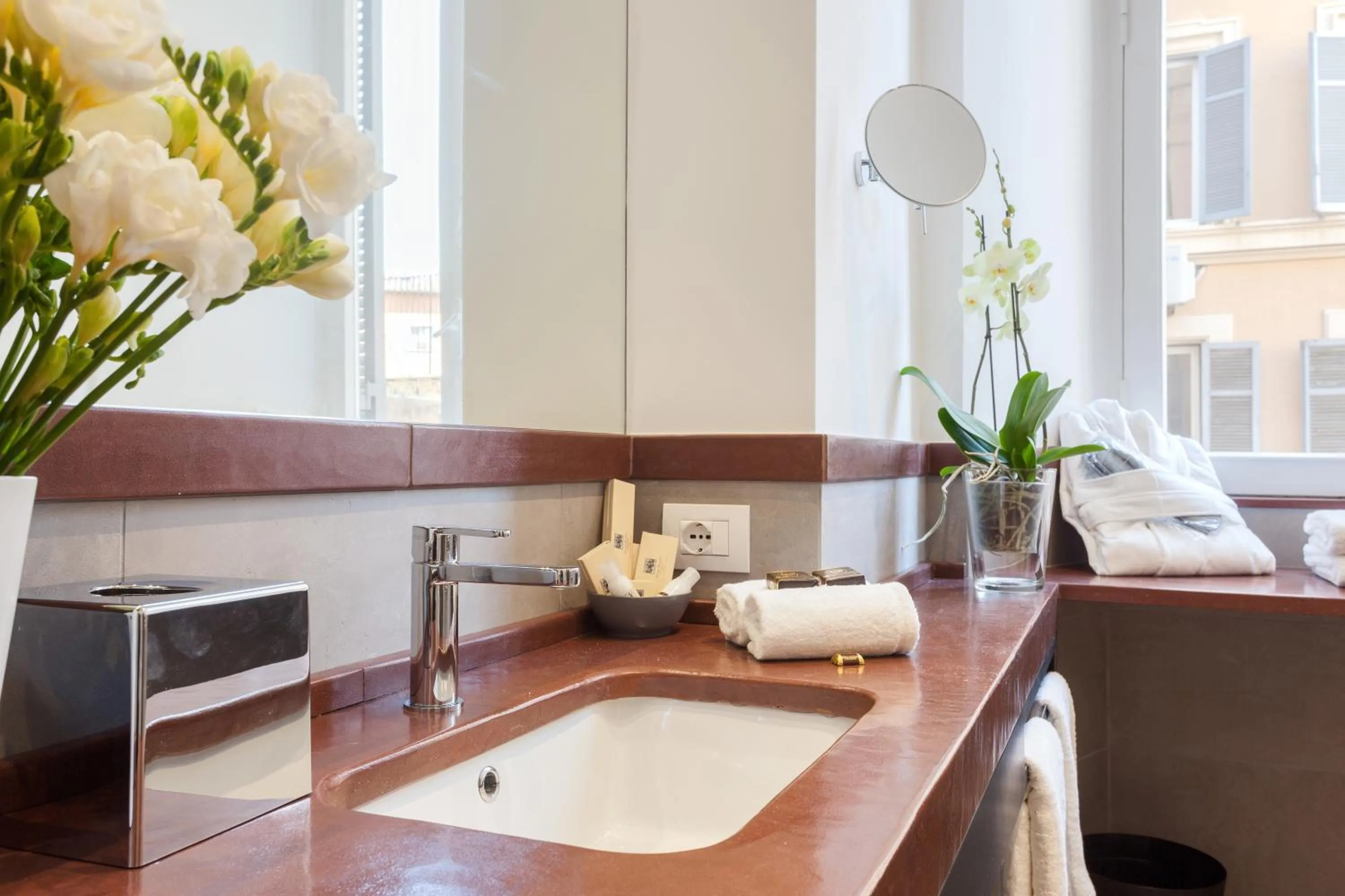 Bathroom in 504 Corso Suites