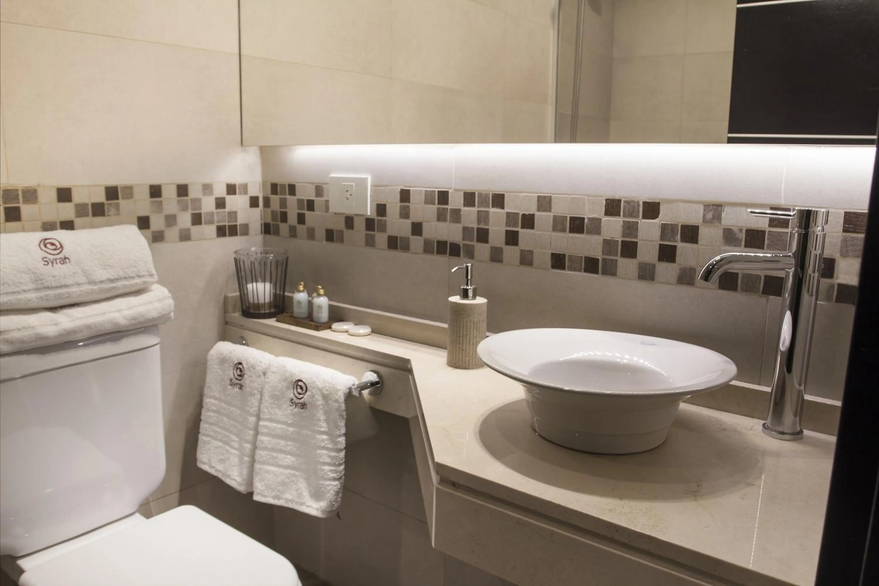 Decorative detail in Syrah Suites