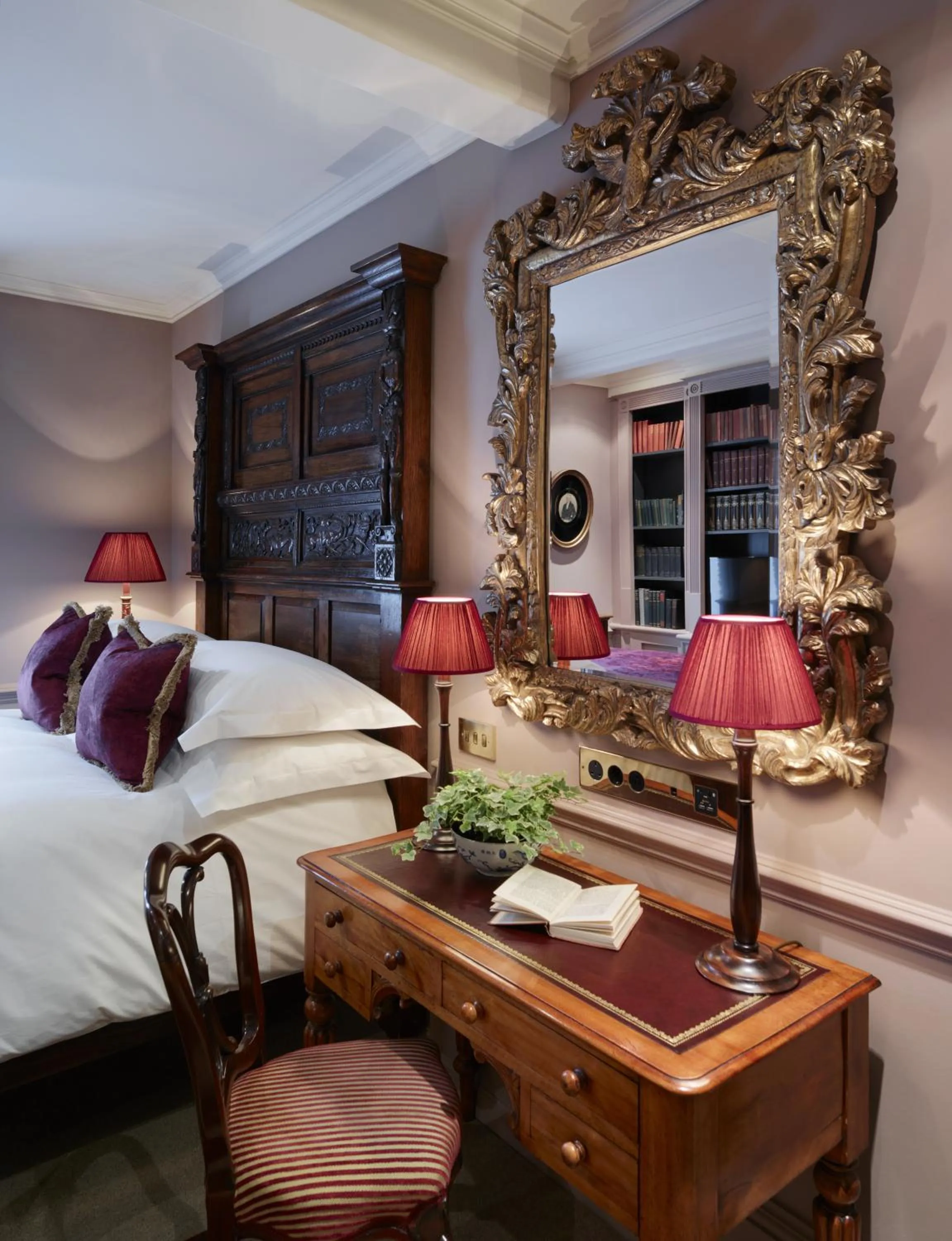 Bed in Batty Langley's